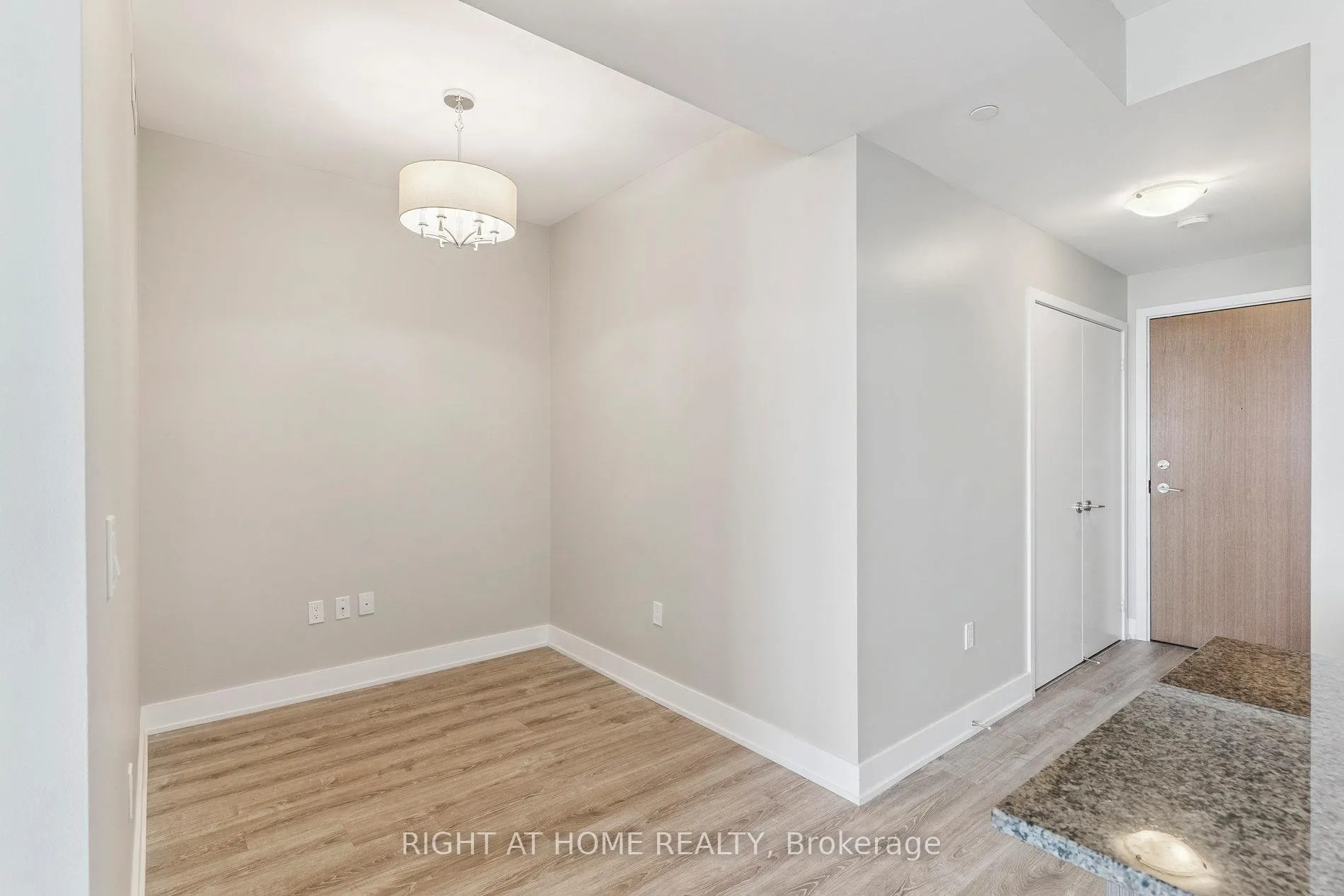 Photo 36 of Unit 1409, 20 Shore Breeze Drive, Etobicoke, Mimico — HOMEH