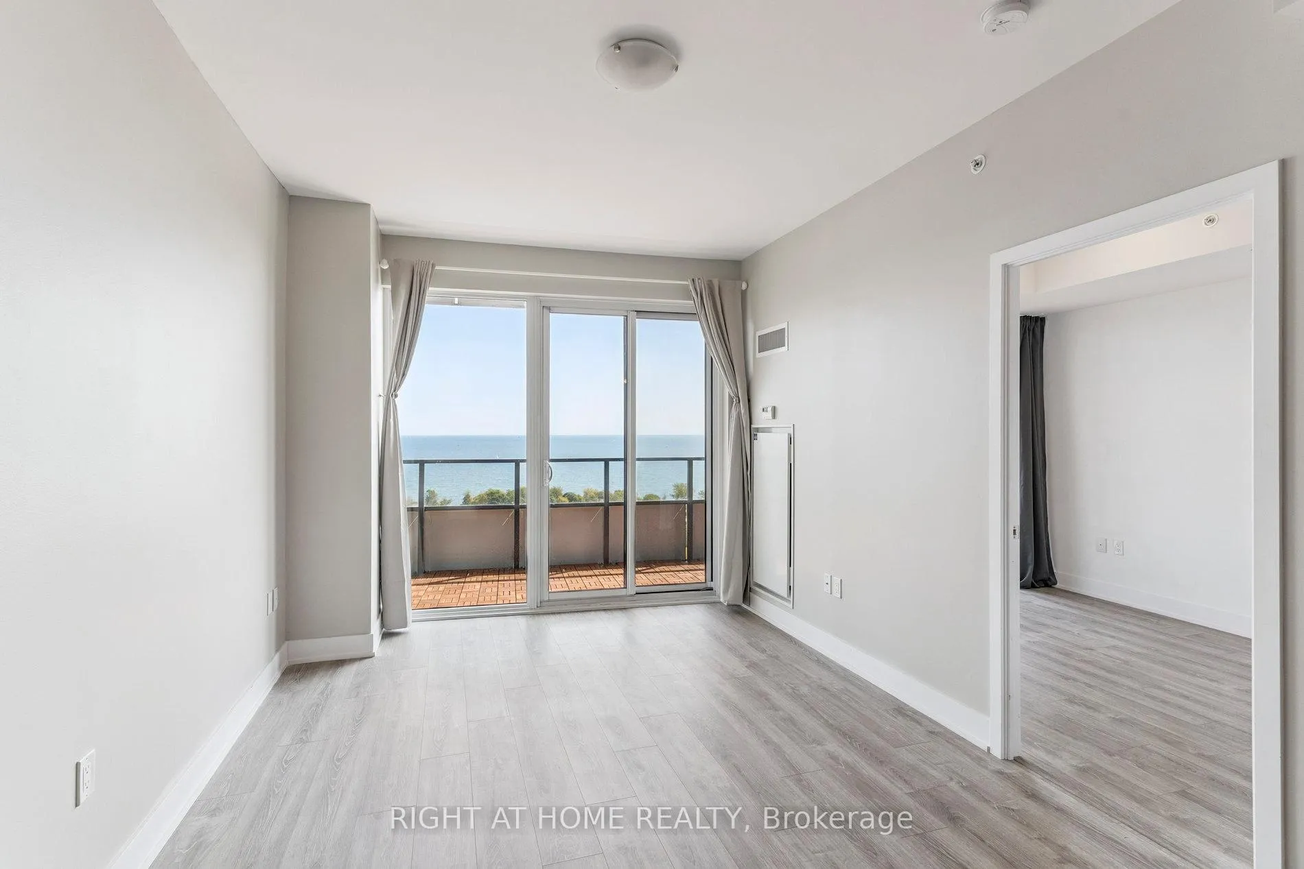 Photo 40 of Unit 1409, 20 Shore Breeze Drive, Etobicoke, Mimico — HOMEH