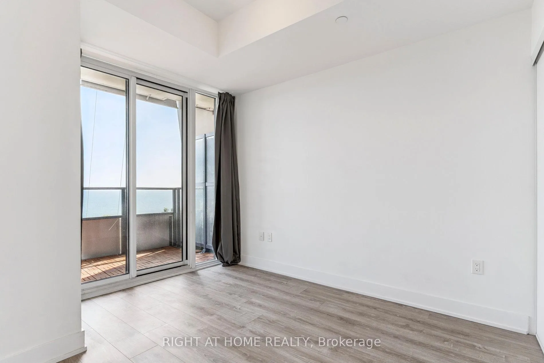 Photo 53 of Unit 1409, 20 Shore Breeze Drive, Etobicoke, Mimico — HOMEH