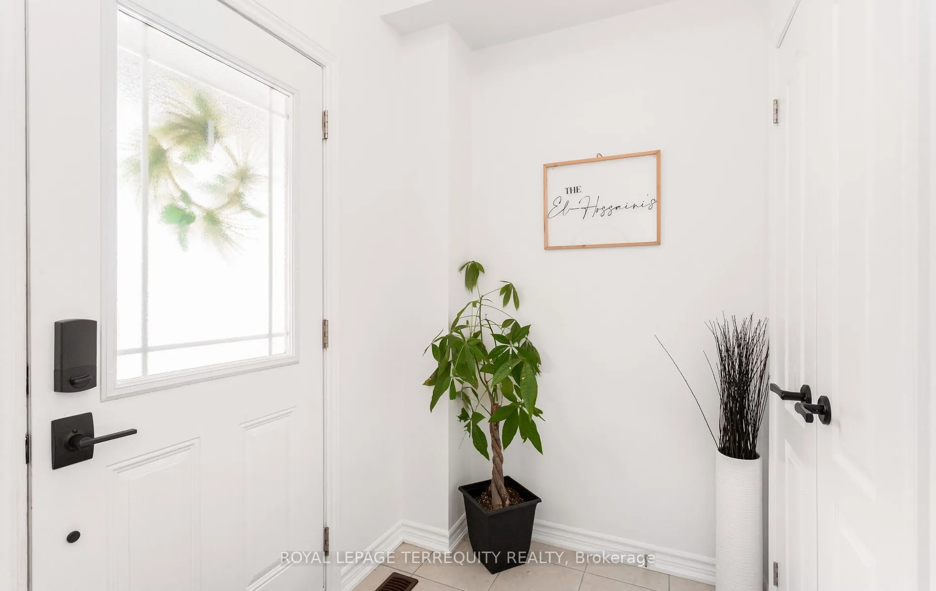 Photo 8 of 10 Deneb Street, Barrie, Ardagh — HOMEH