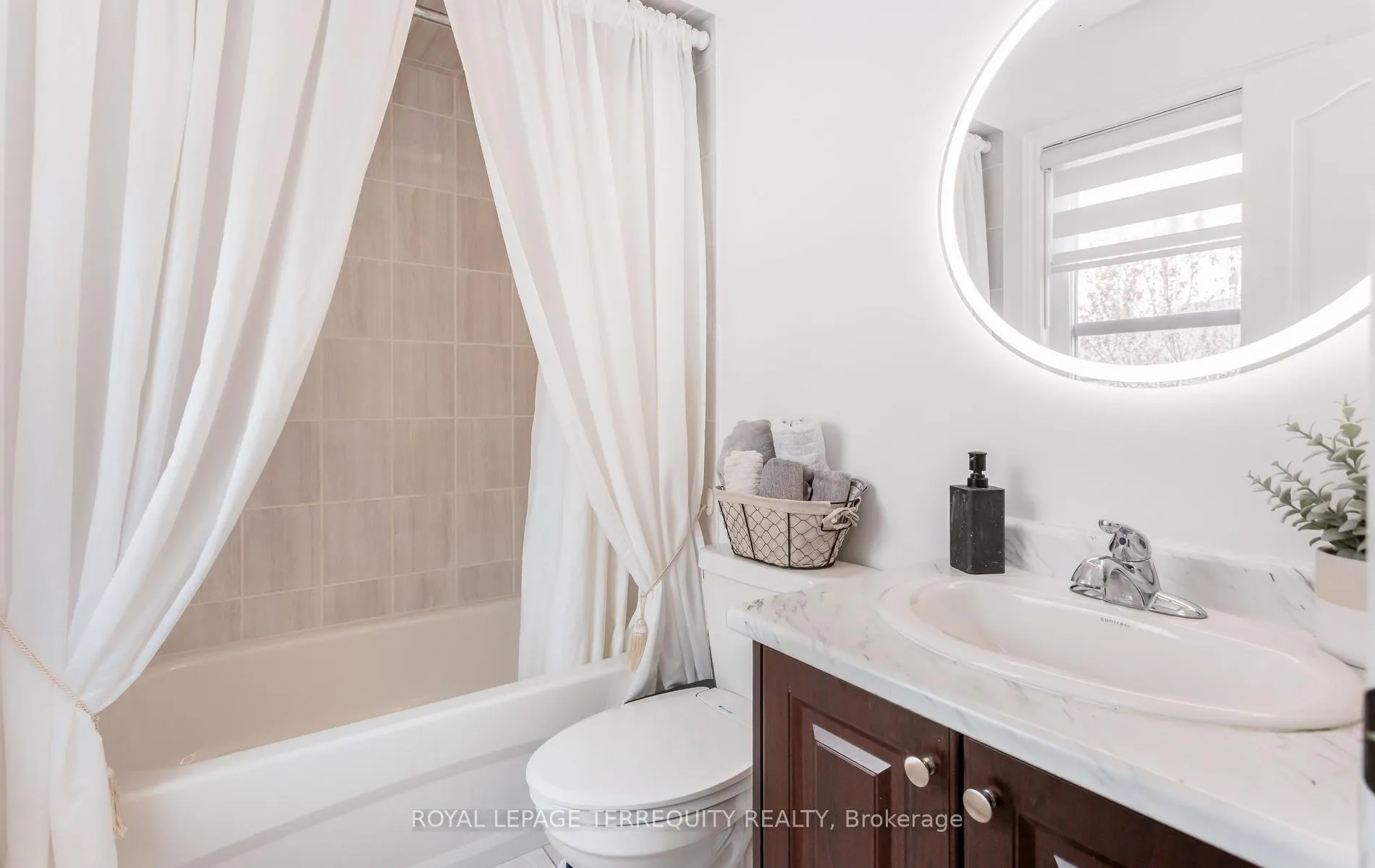 Photo 25 of 10 Deneb Street, Barrie, Ardagh — HOMEH