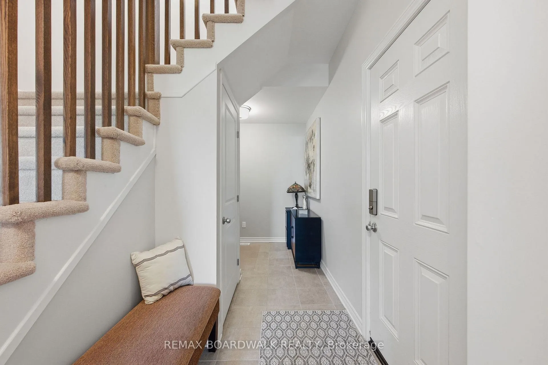 Photo 19 of 543 Labrador Crescent, Ottawa, Blossom Park/Kemp Park/Findlay Creek — HOMEH