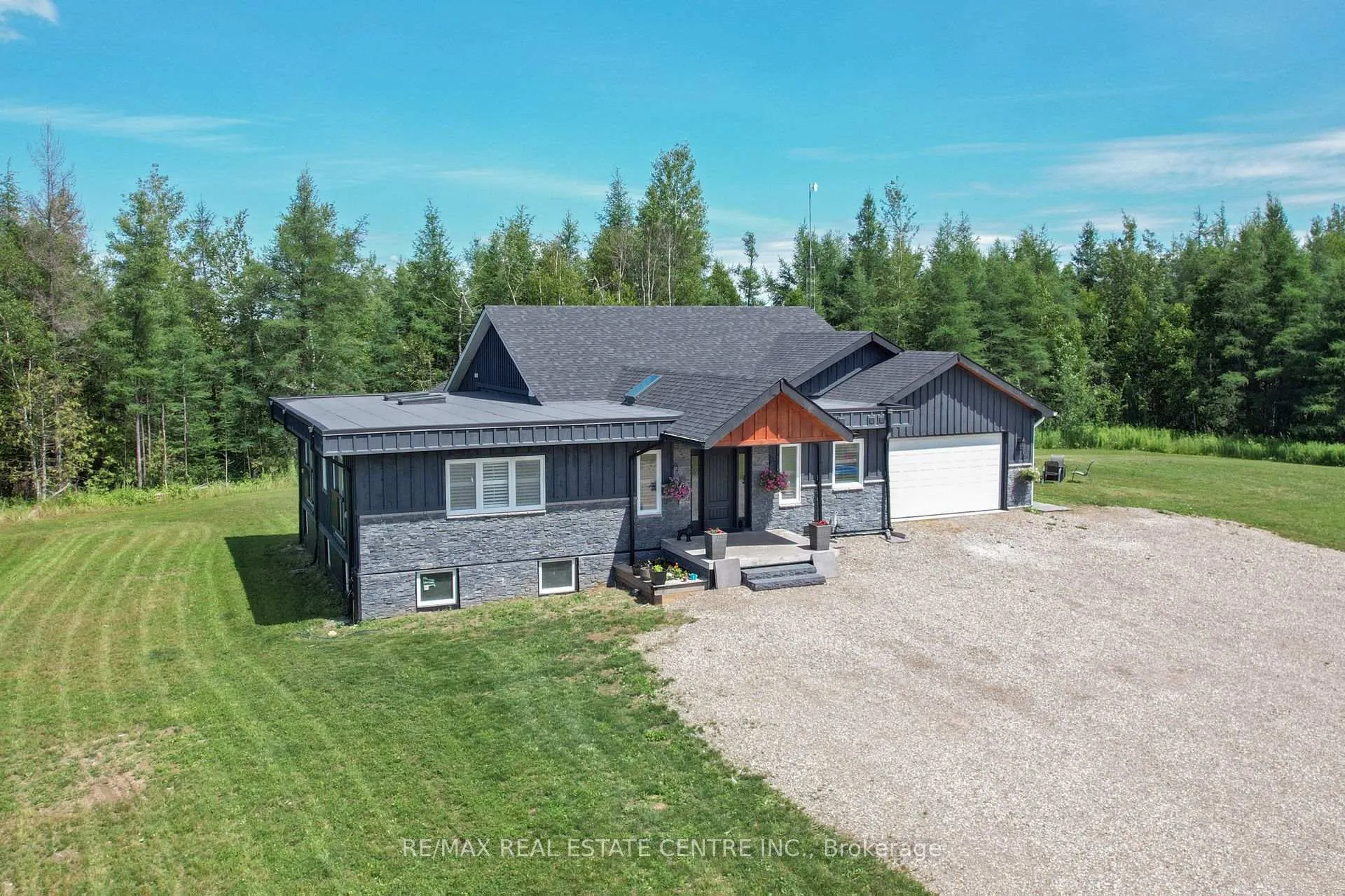 Photo 4 of 375753 6th Line, Amaranth, Rural Amaranth — HOMEH