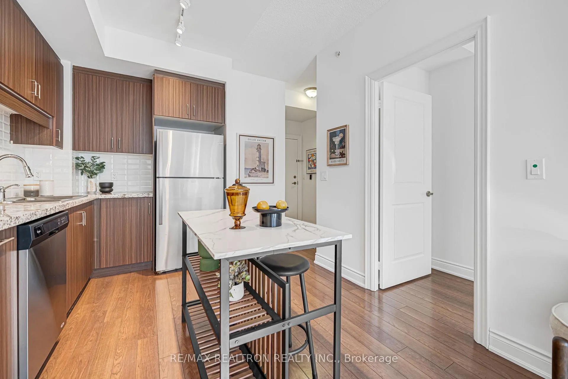 Photo 55 of Unit 602, 33 Clegg Road, Markham, Unionville — HOMEH