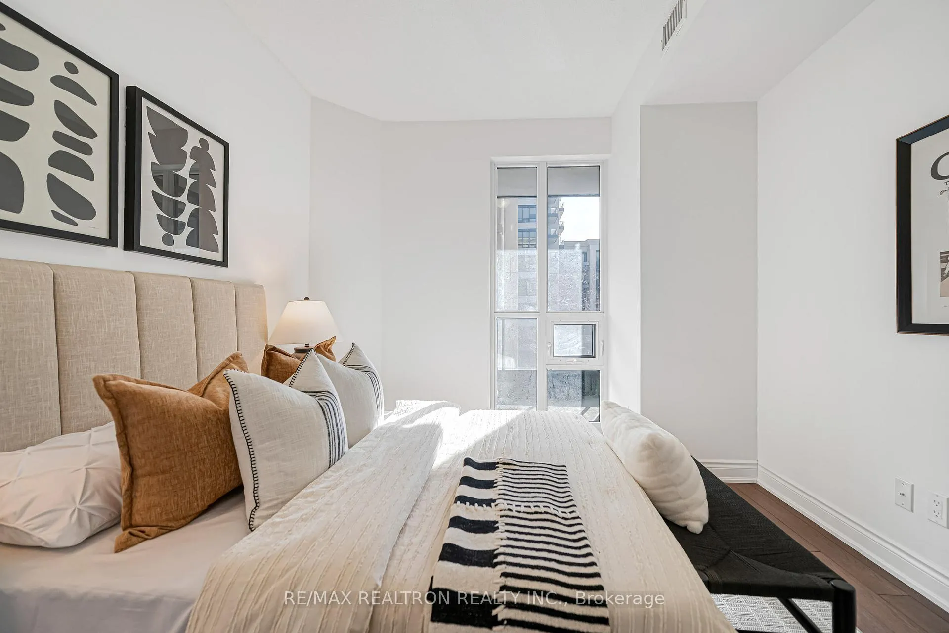 Photo 66 of Unit 602, 33 Clegg Road, Markham, Unionville — HOMEH