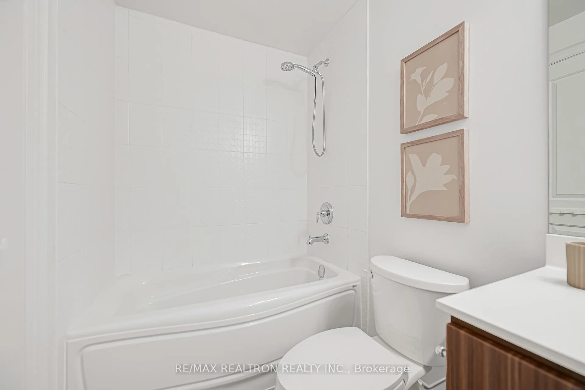 Photo 71 of Unit 602, 33 Clegg Road, Markham, Unionville — HOMEH