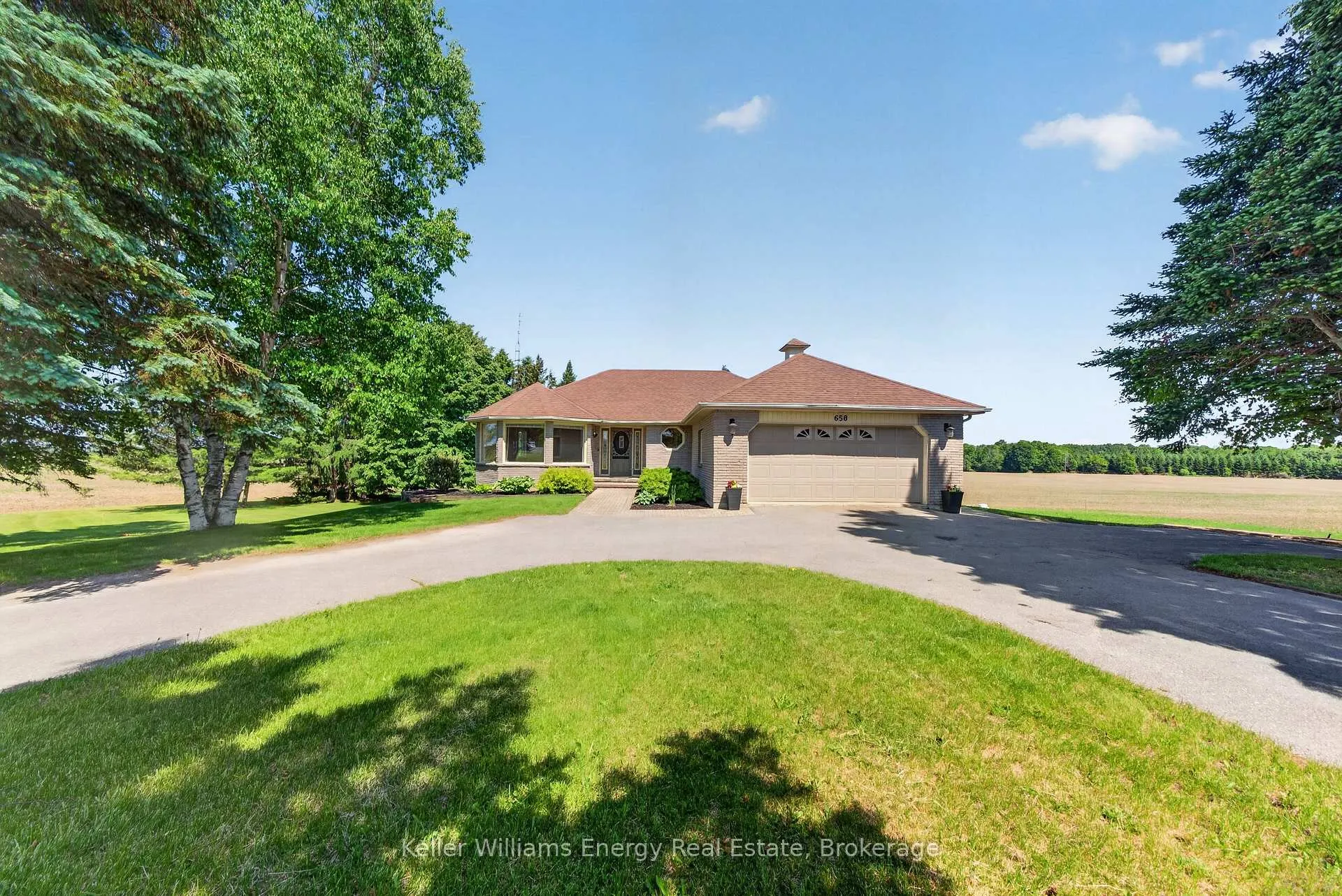 Photo 2 of 658 Ridge Road, Prince Edward County, Hallowell Ward — HOMEH