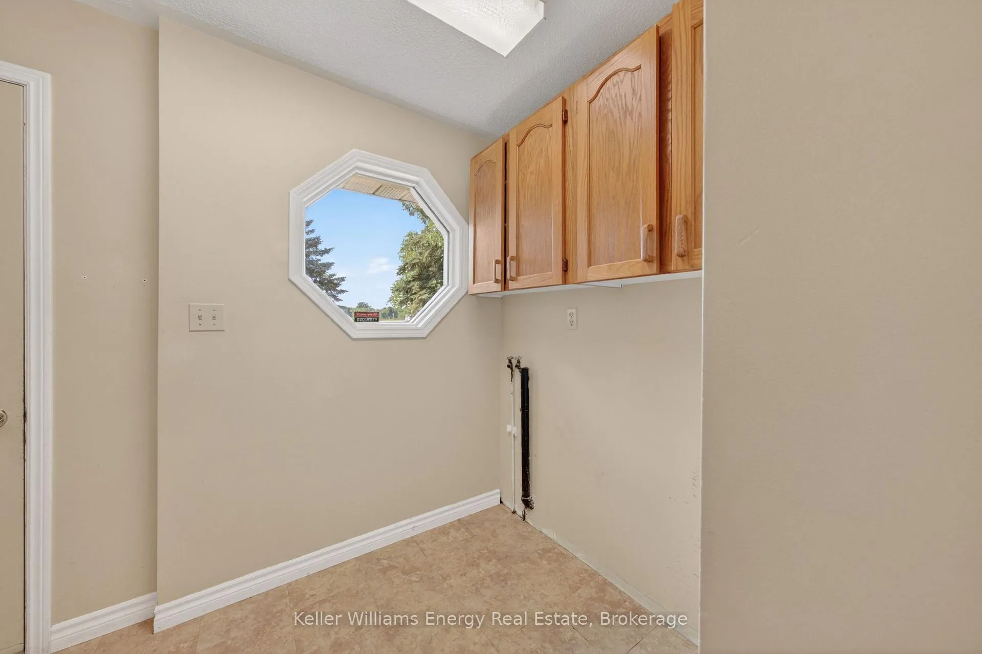 Photo 63 of 658 Ridge Road, Prince Edward County, Hallowell Ward — HOMEH