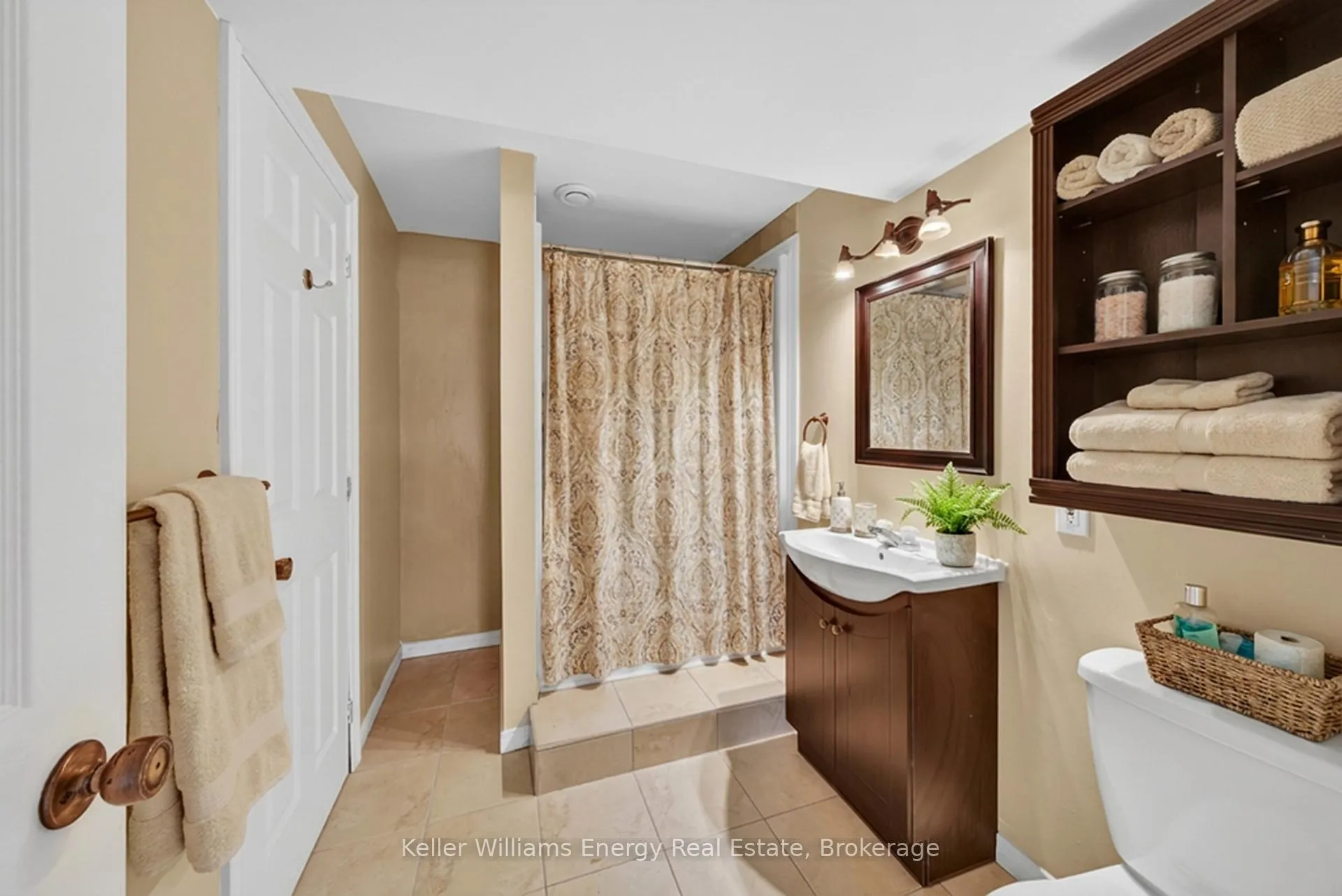 Photo 80 of 658 Ridge Road, Prince Edward County, Hallowell Ward — HOMEH