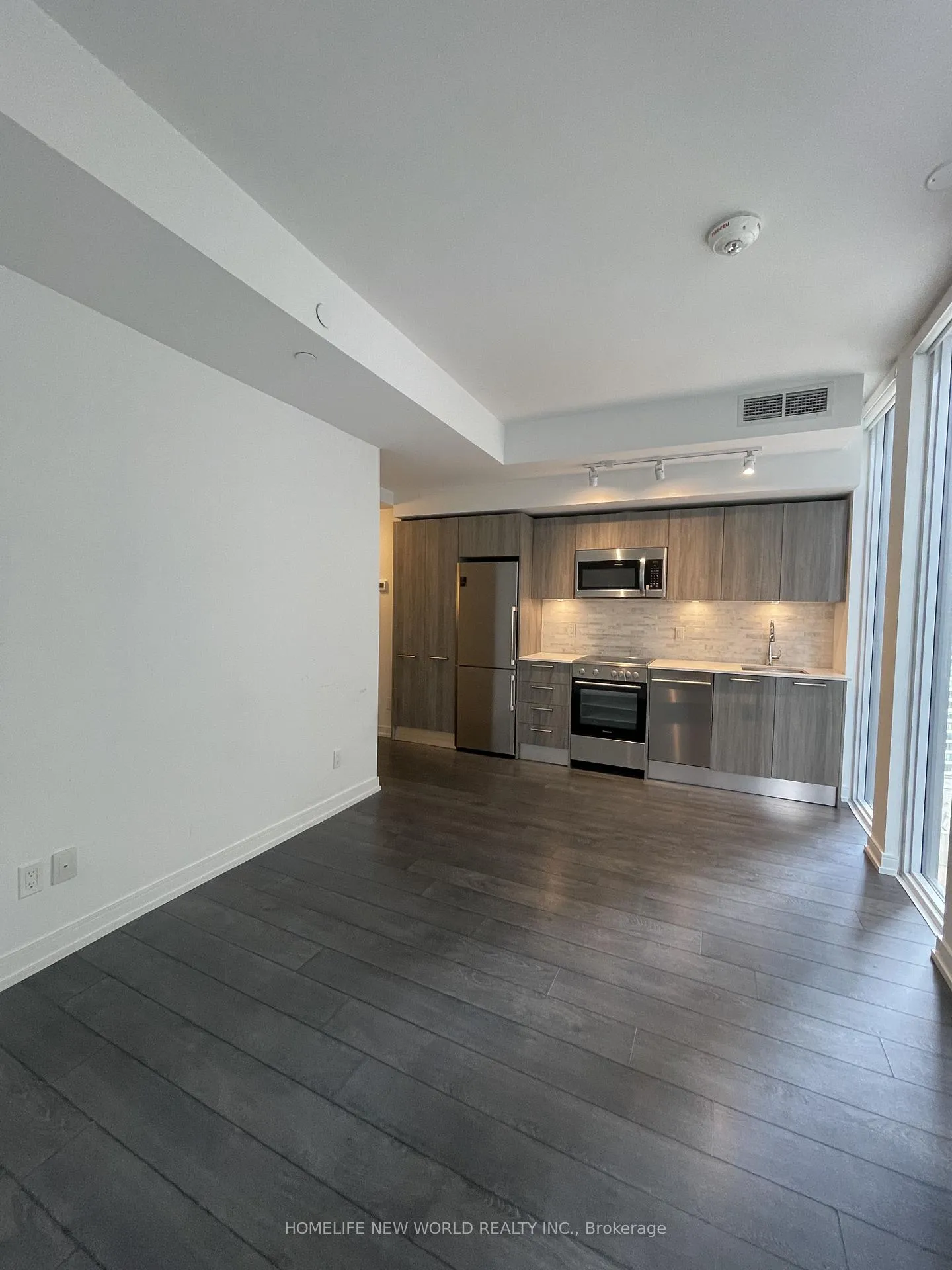 Photo 6 of Unit 1701, 28 Wellesley Street E, Toronto, Church-Yonge Corridor — HOMEH