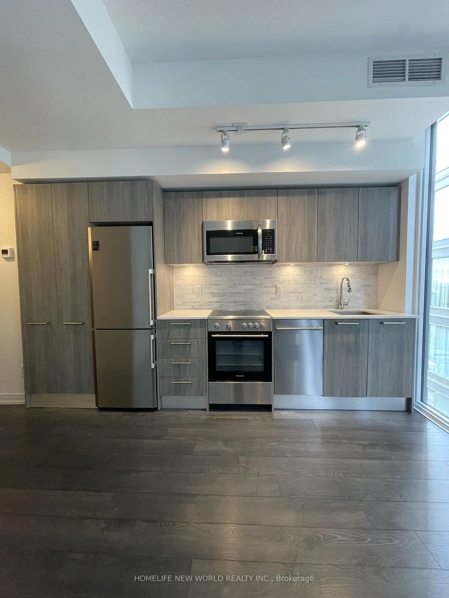 Photo 10 of Unit 1701, 28 Wellesley Street E, Toronto, Church-Yonge Corridor — HOMEH