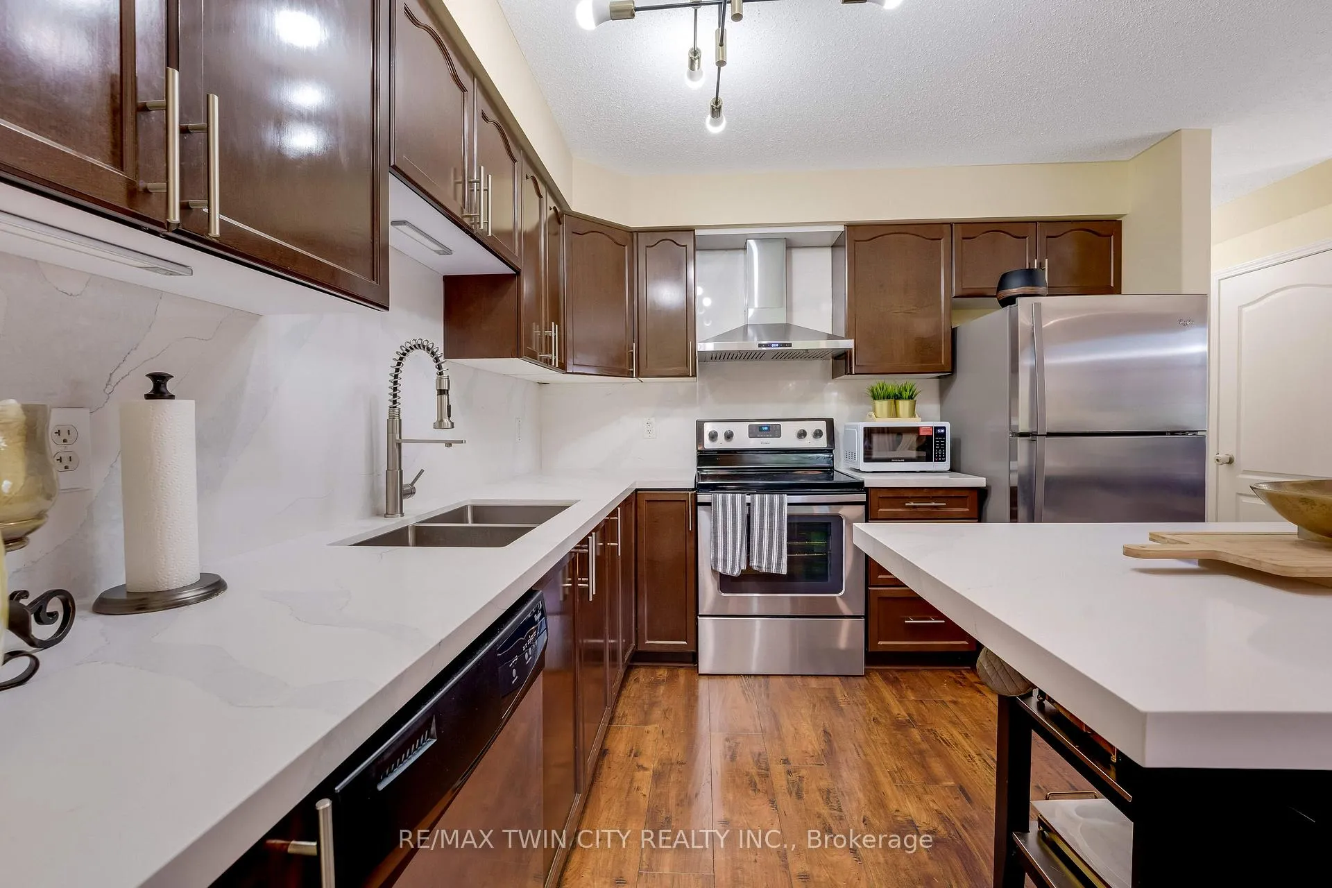 Photo 18 of 538 Beaumont Crescent, Kitchener — HOMEH