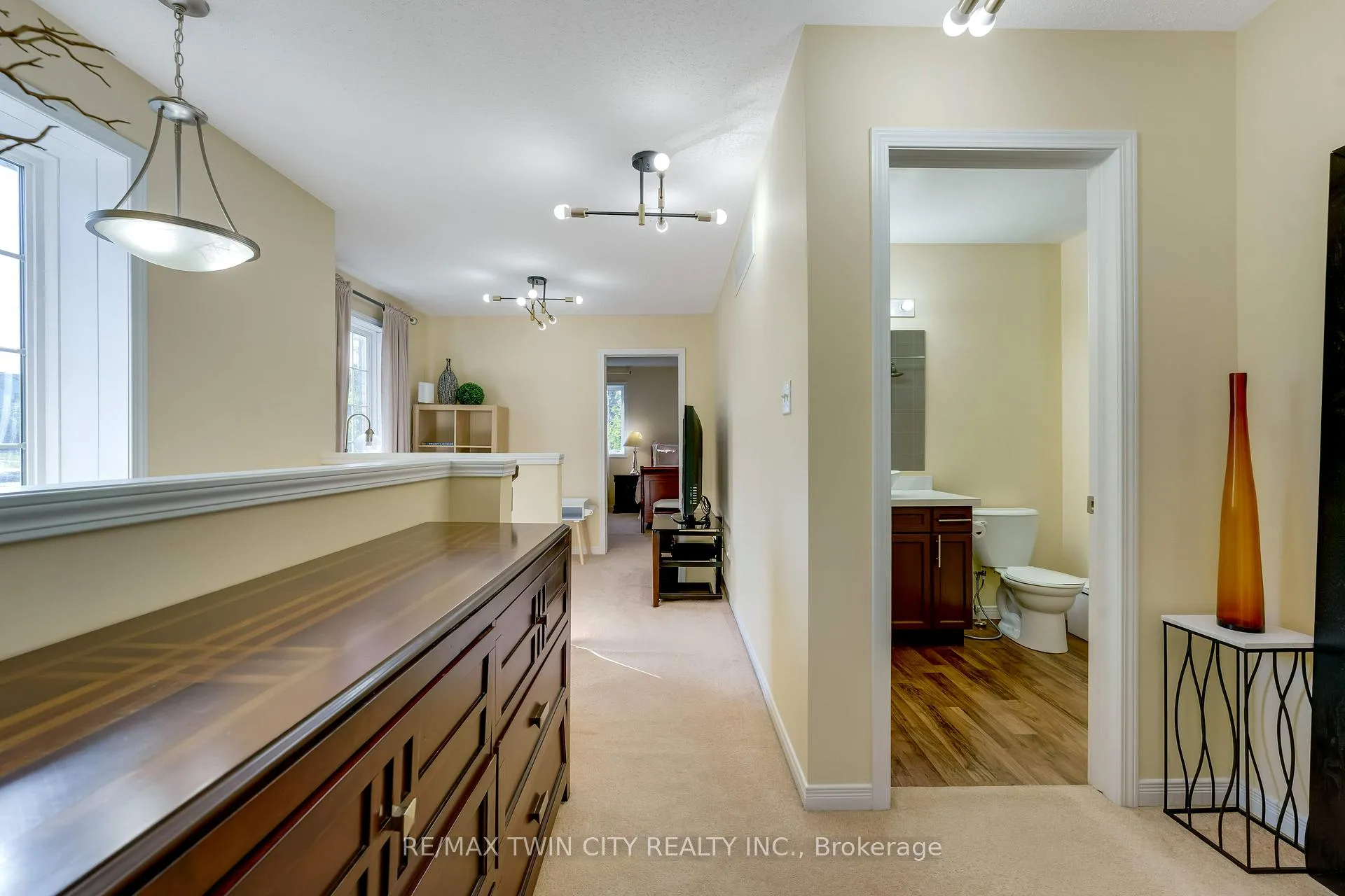 Photo 58 of 538 Beaumont Crescent, Kitchener — HOMEH