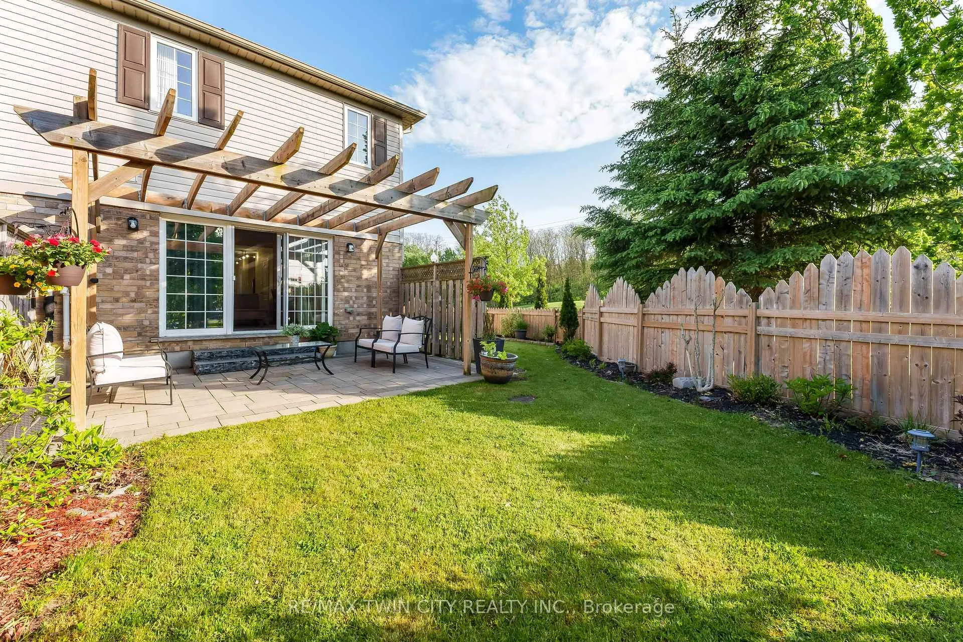 Photo 69 of 538 Beaumont Crescent, Kitchener — HOMEH