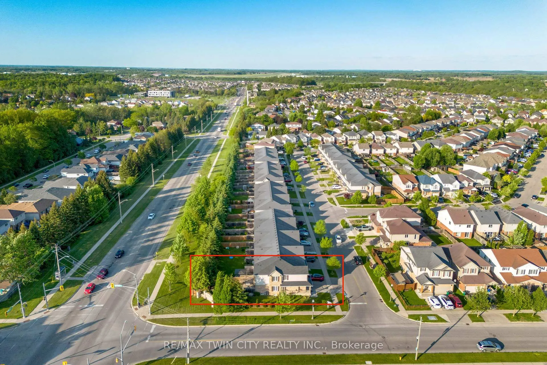 Photo 91 of 538 Beaumont Crescent, Kitchener — HOMEH