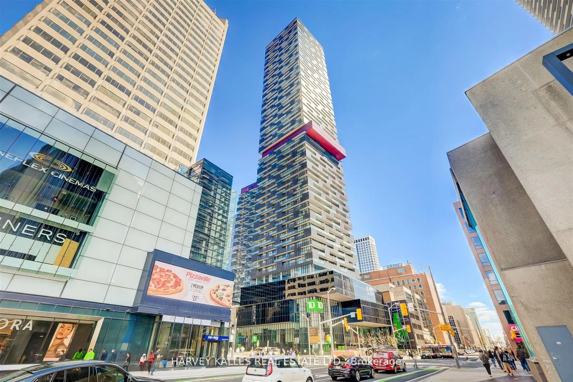 Photo 8 of Unit 5209, 8 Eglinton Avenue E, Toronto, Yonge-Eglinton — HOMEH