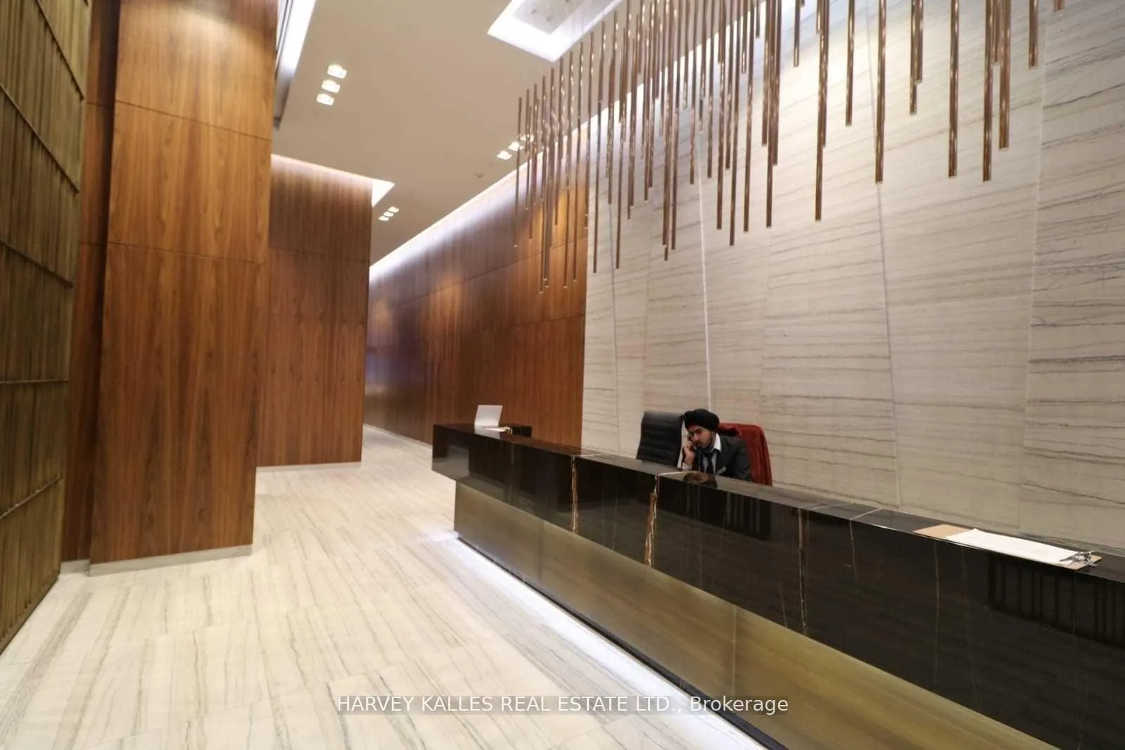 Photo 12 of Unit 5209, 8 Eglinton Avenue E, Toronto, Yonge-Eglinton — HOMEH