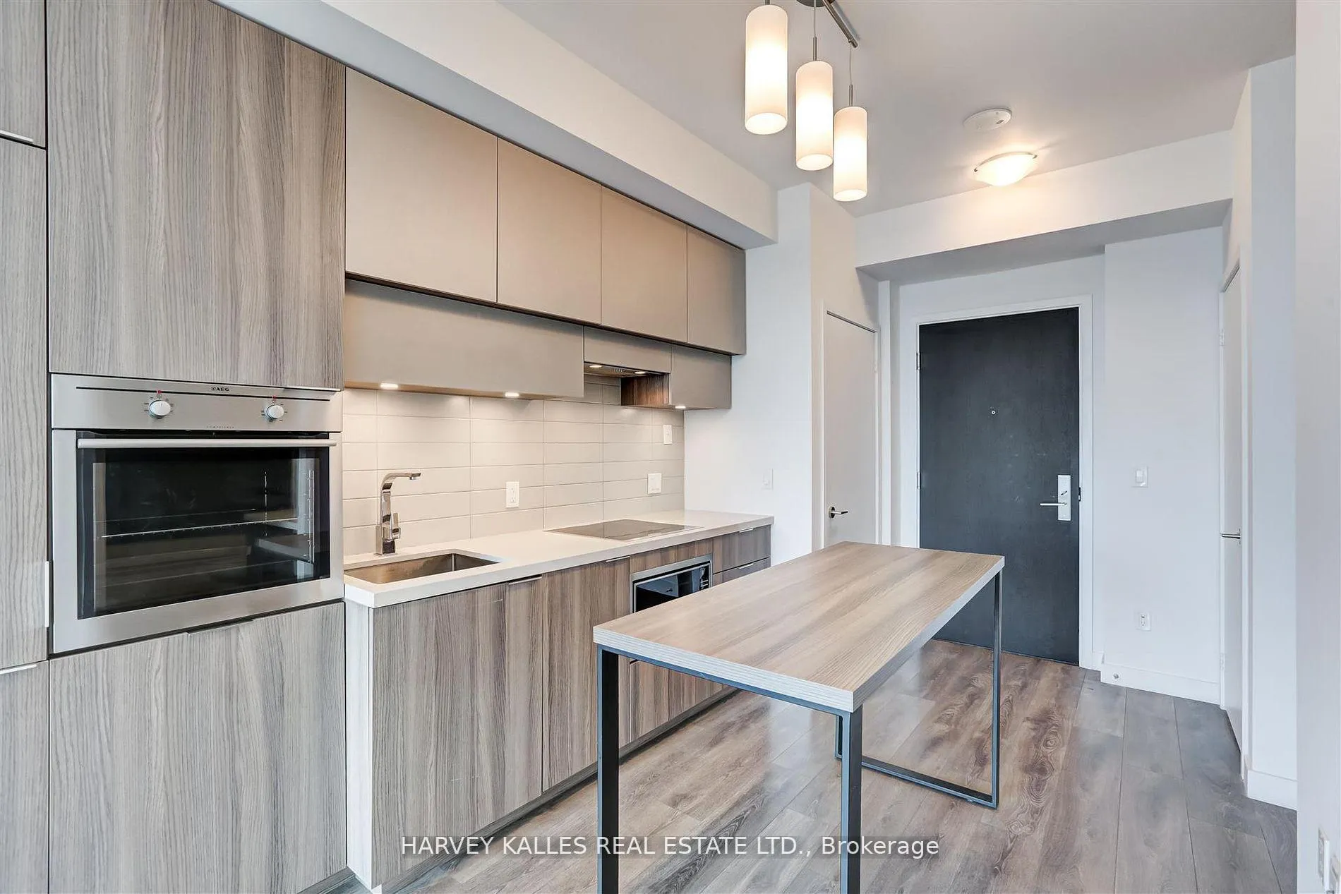 Photo 25 of Unit 5209, 8 Eglinton Avenue E, Toronto, Yonge-Eglinton — HOMEH