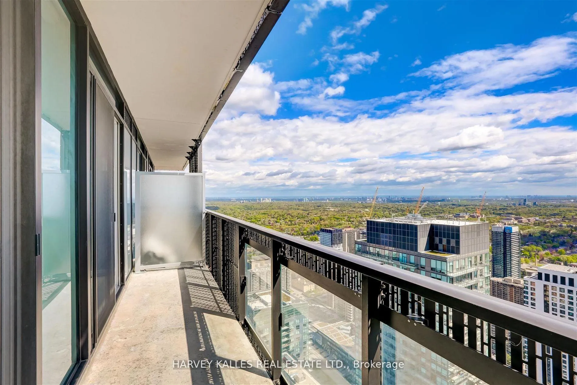 Photo 72 of Unit 5209, 8 Eglinton Avenue E, Toronto, Yonge-Eglinton — HOMEH