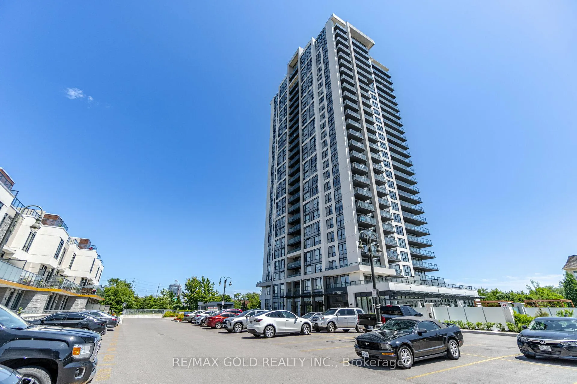 Front of Unit LP03, 1255 Bayly Street