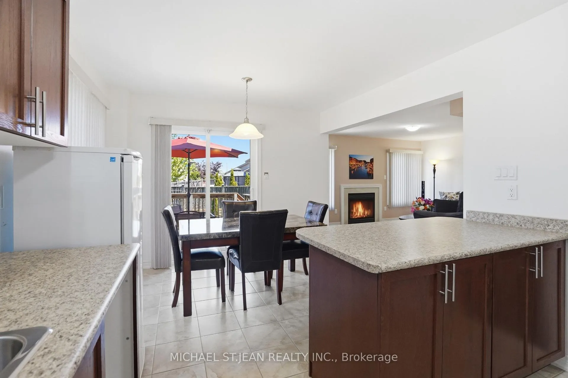 Photo 21 of 6382 Dilalla Crescent, Niagara Falls, Forestview — HOMEH