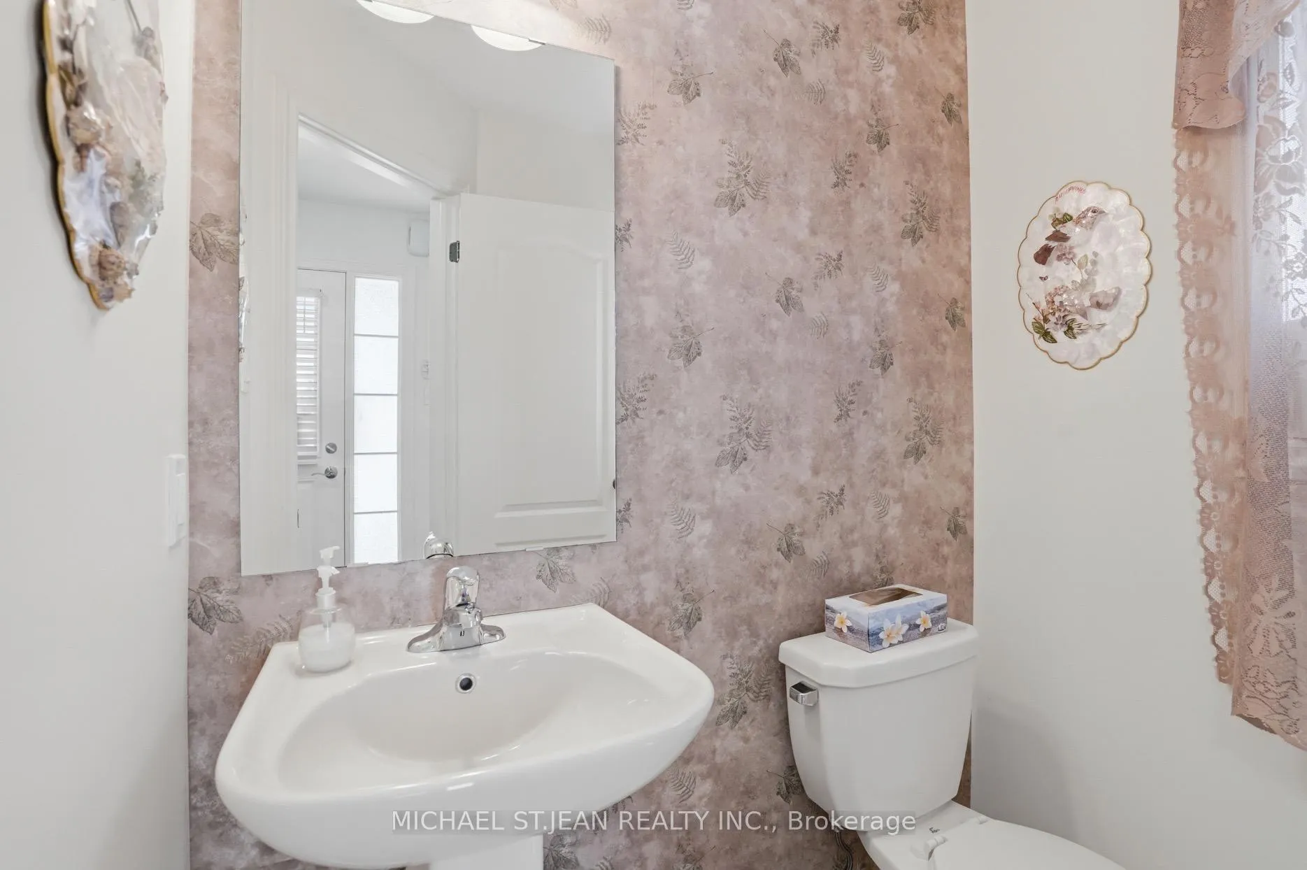 Photo 40 of 6382 Dilalla Crescent, Niagara Falls, Forestview — HOMEH
