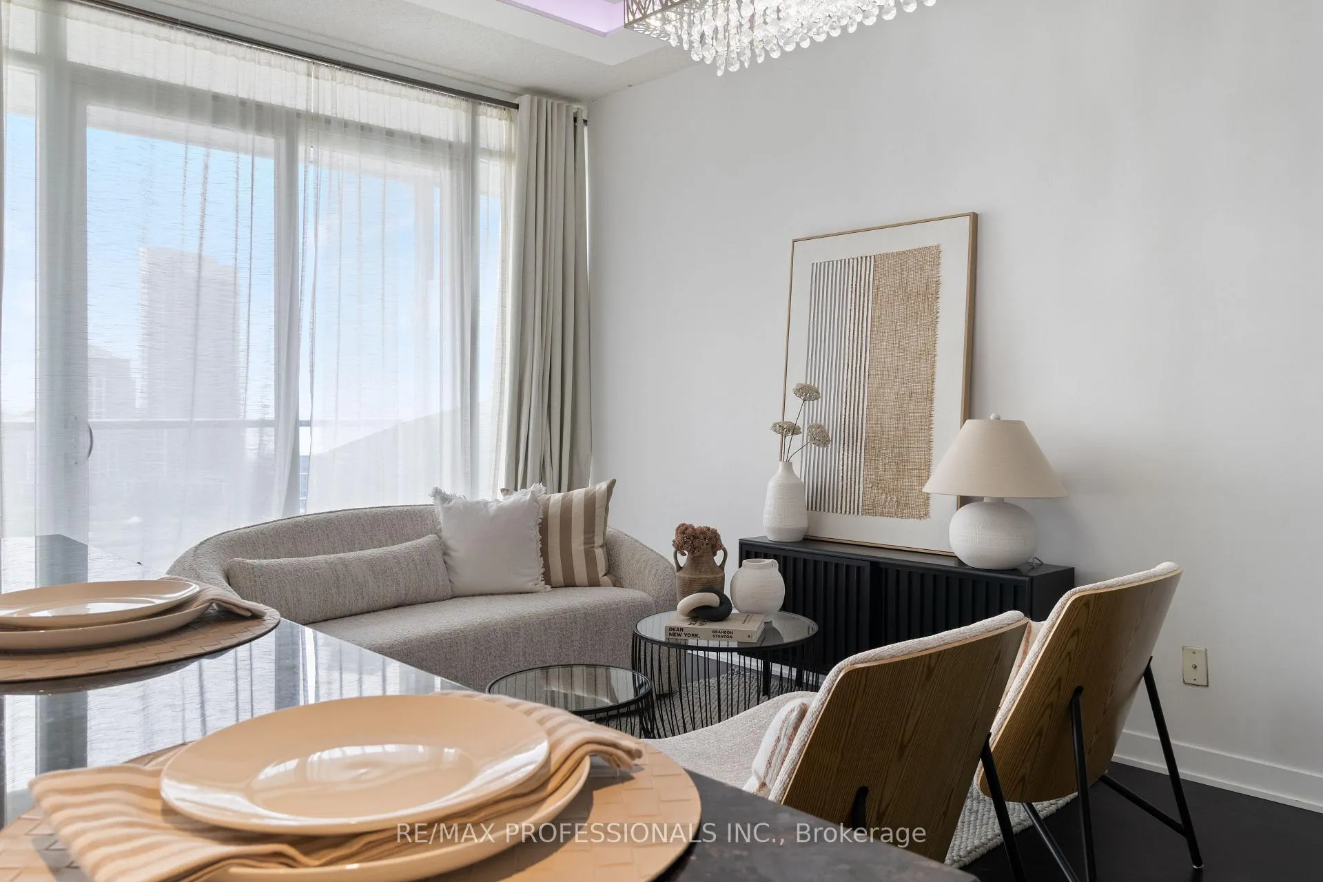 Photo 8 of Unit 1910, 90 Park Lawn Road, Etobicoke, Mimico — HOMEH