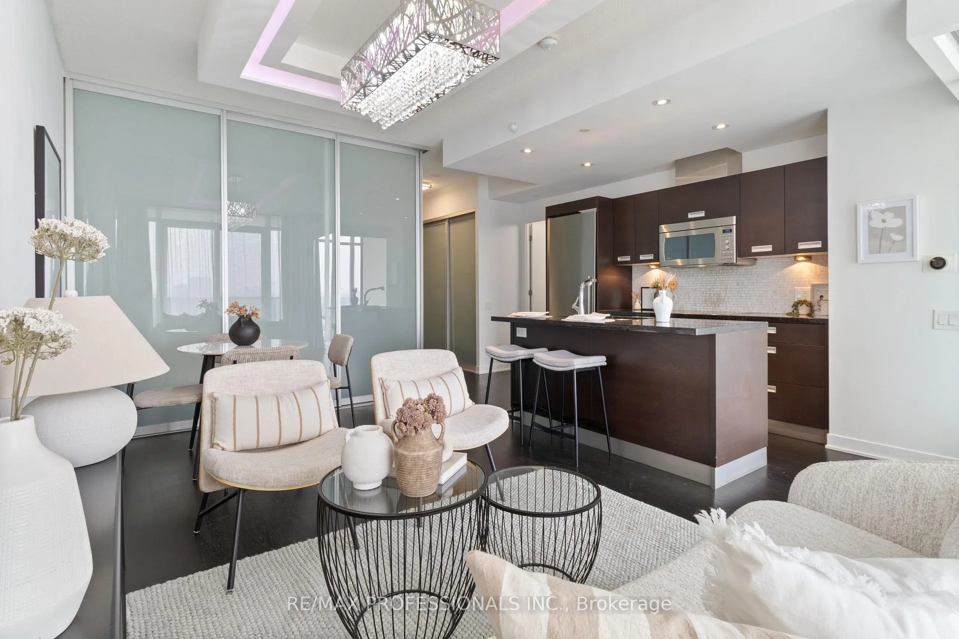 Photo 12 of Unit 1910, 90 Park Lawn Road, Etobicoke, Mimico — HOMEH