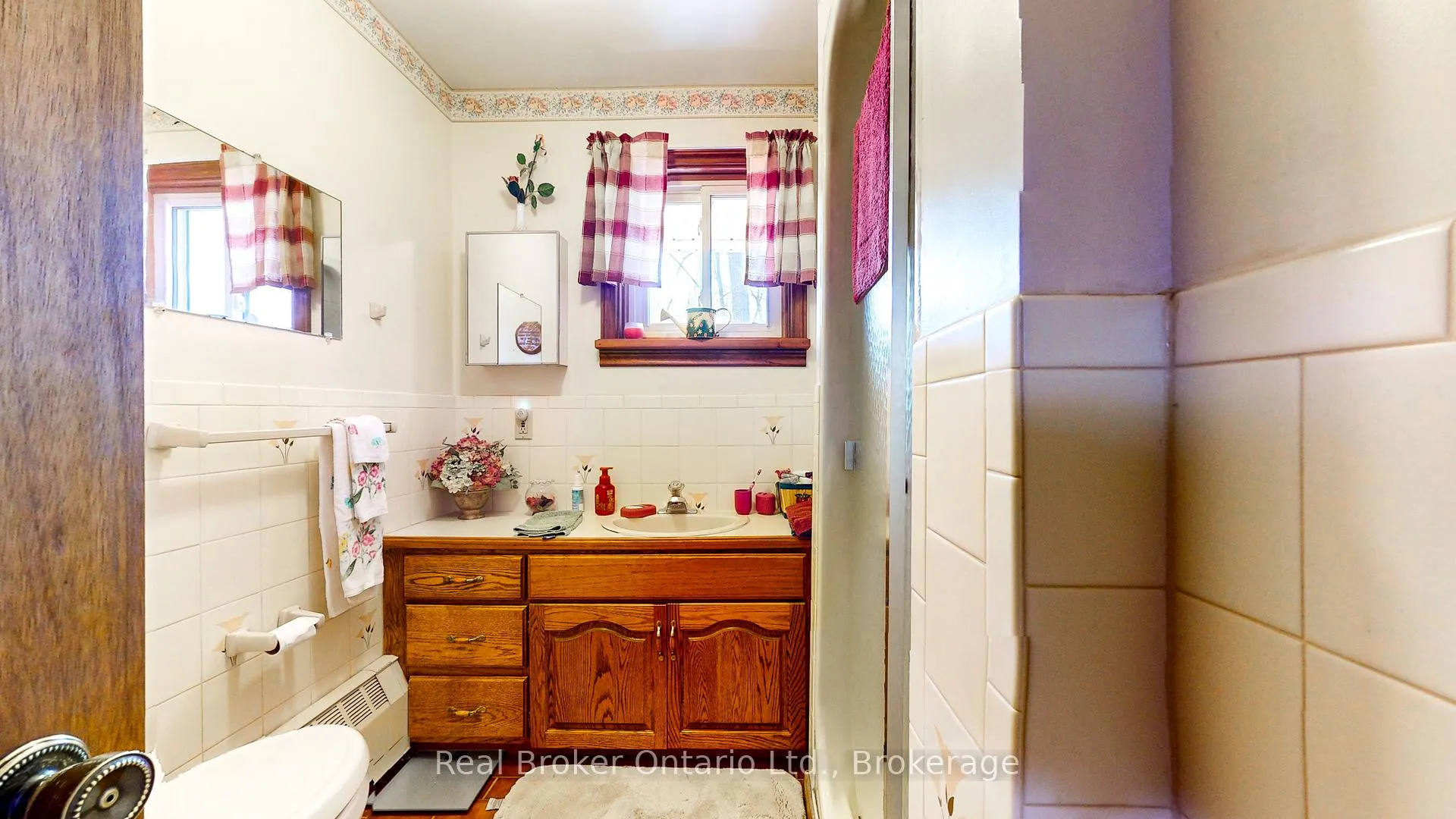 Photo 37 of 14 Seneca Crescent, Tiny, Rural Tiny — HOMEH
