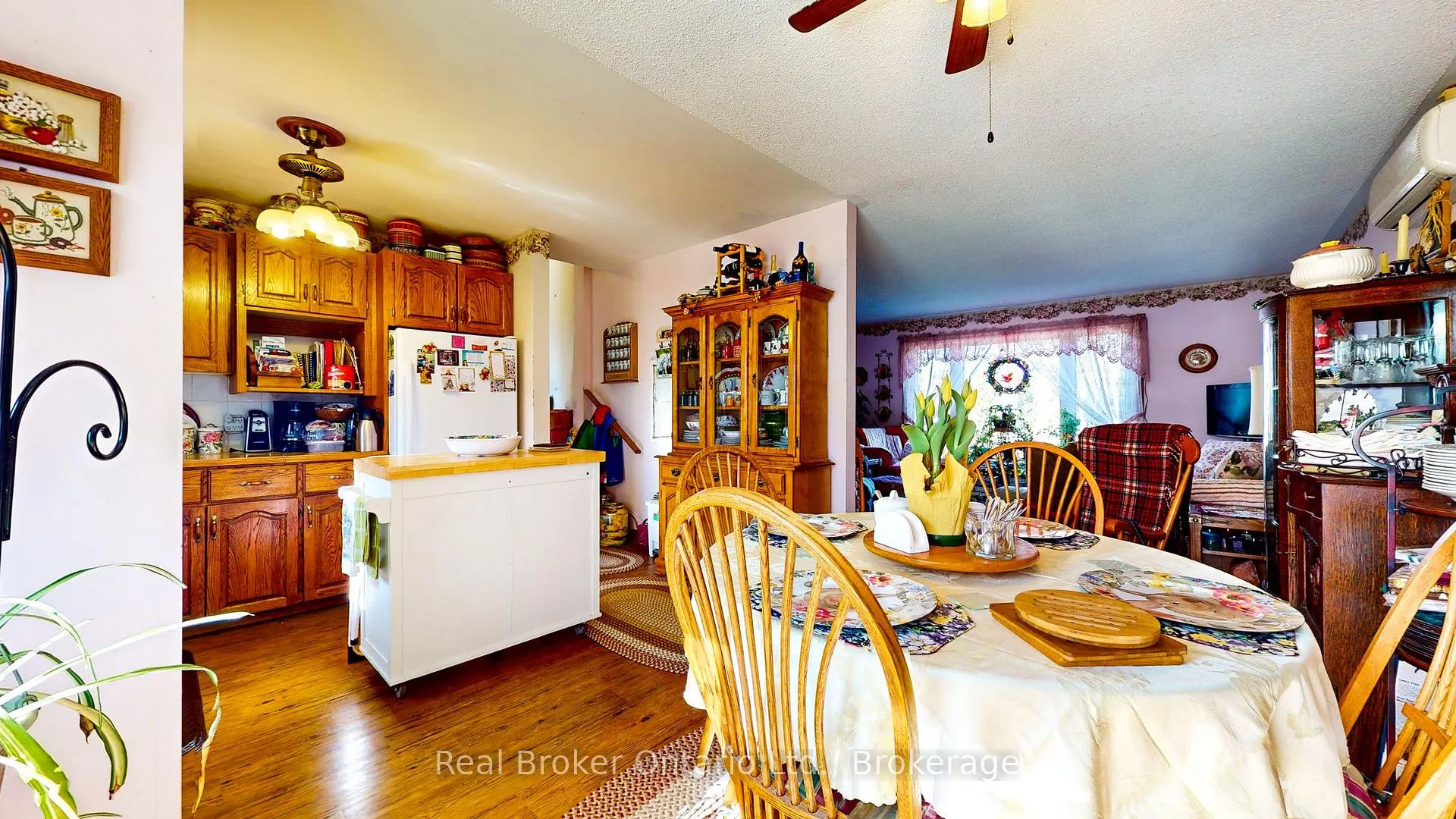 Photo 59 of 14 Seneca Crescent, Tiny, Rural Tiny — HOMEH