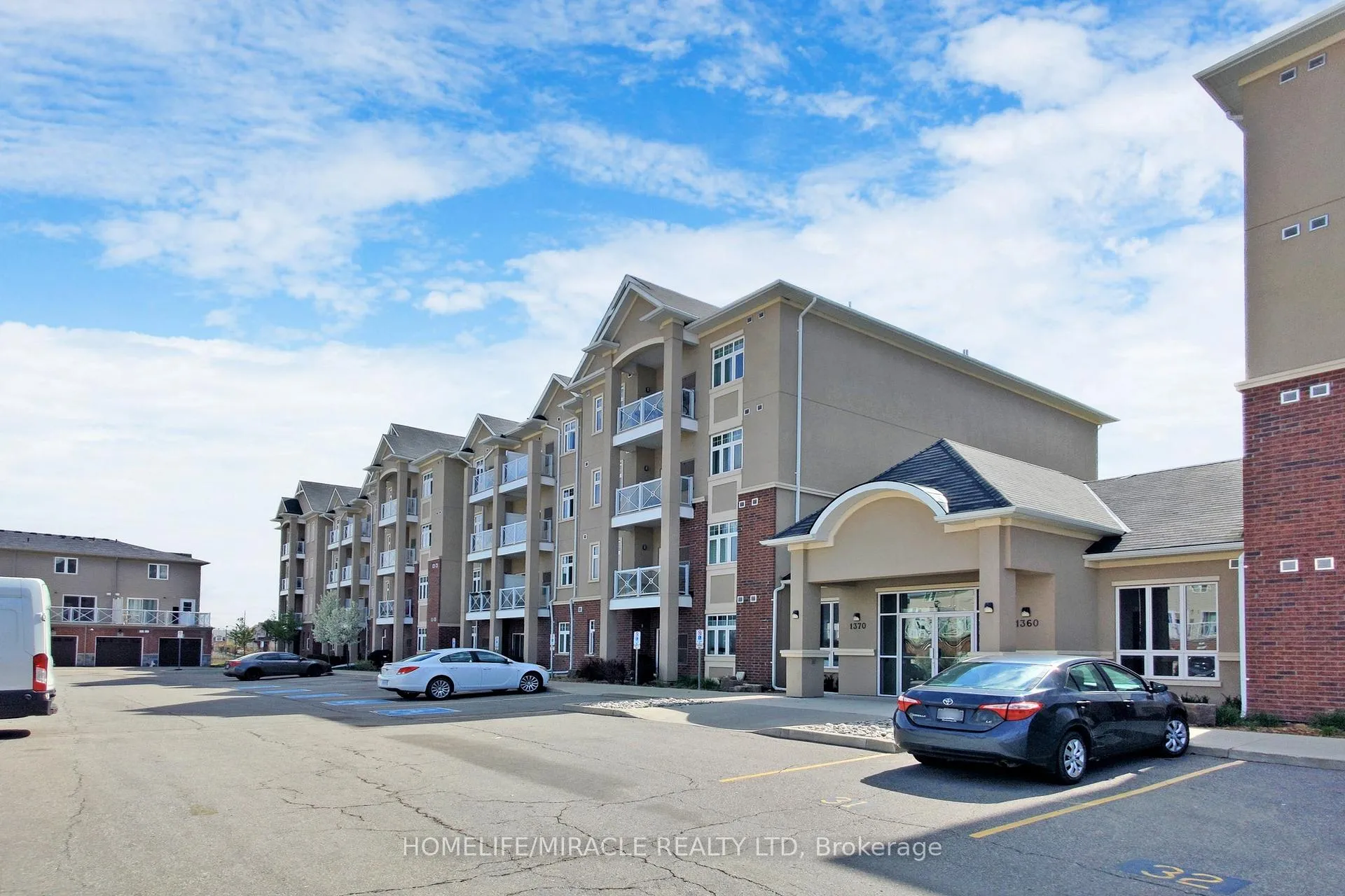 Photo 1 of Unit 402, 1370 Costigan Road, Milton, Clarke — HOMEH