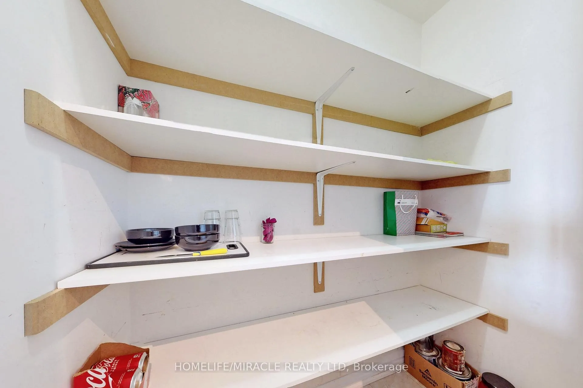 Photo 38 of Unit 402, 1370 Costigan Road, Milton, Clarke — HOMEH