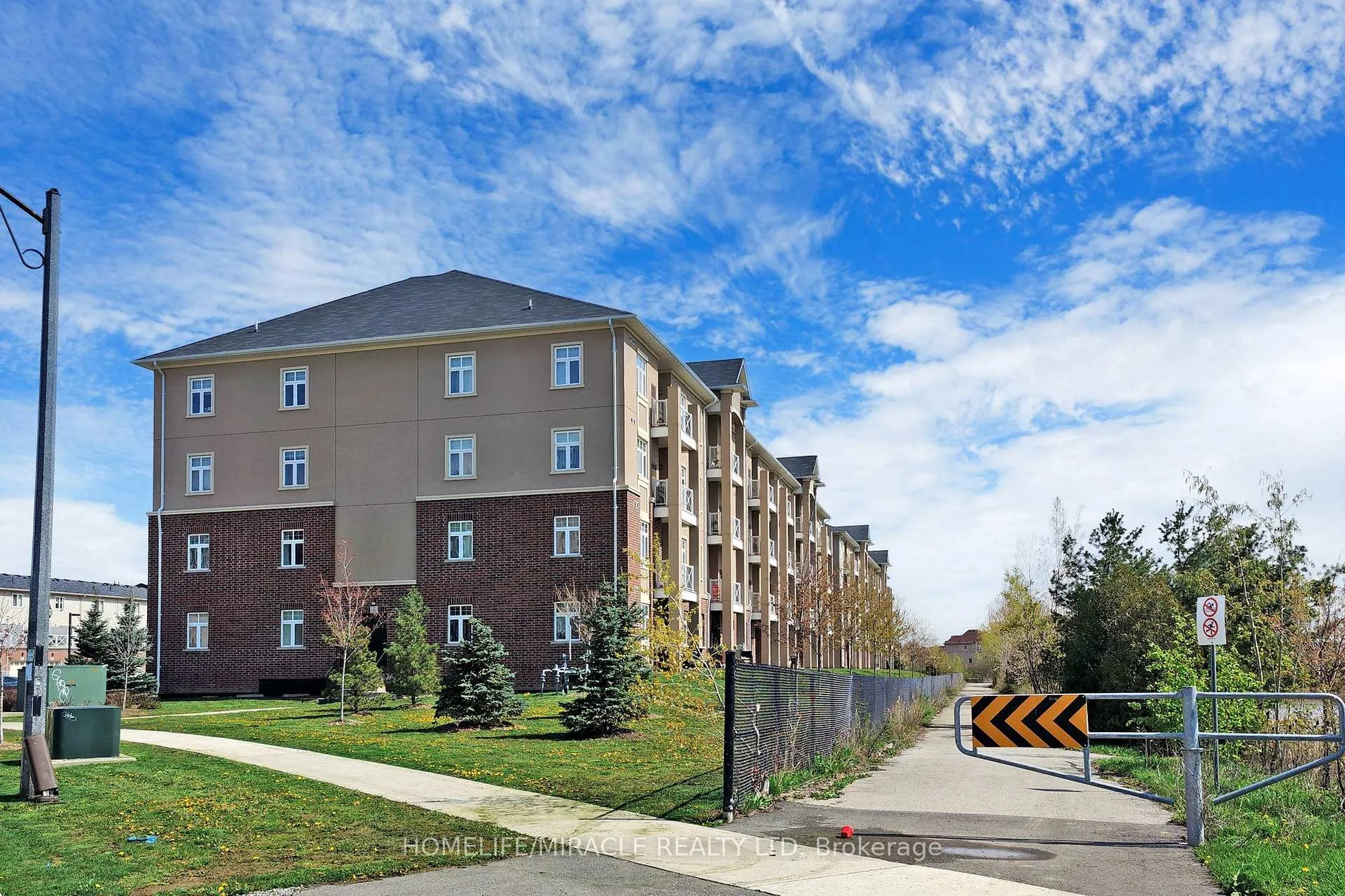 Photo 89 of Unit 402, 1370 Costigan Road, Milton, Clarke — HOMEH