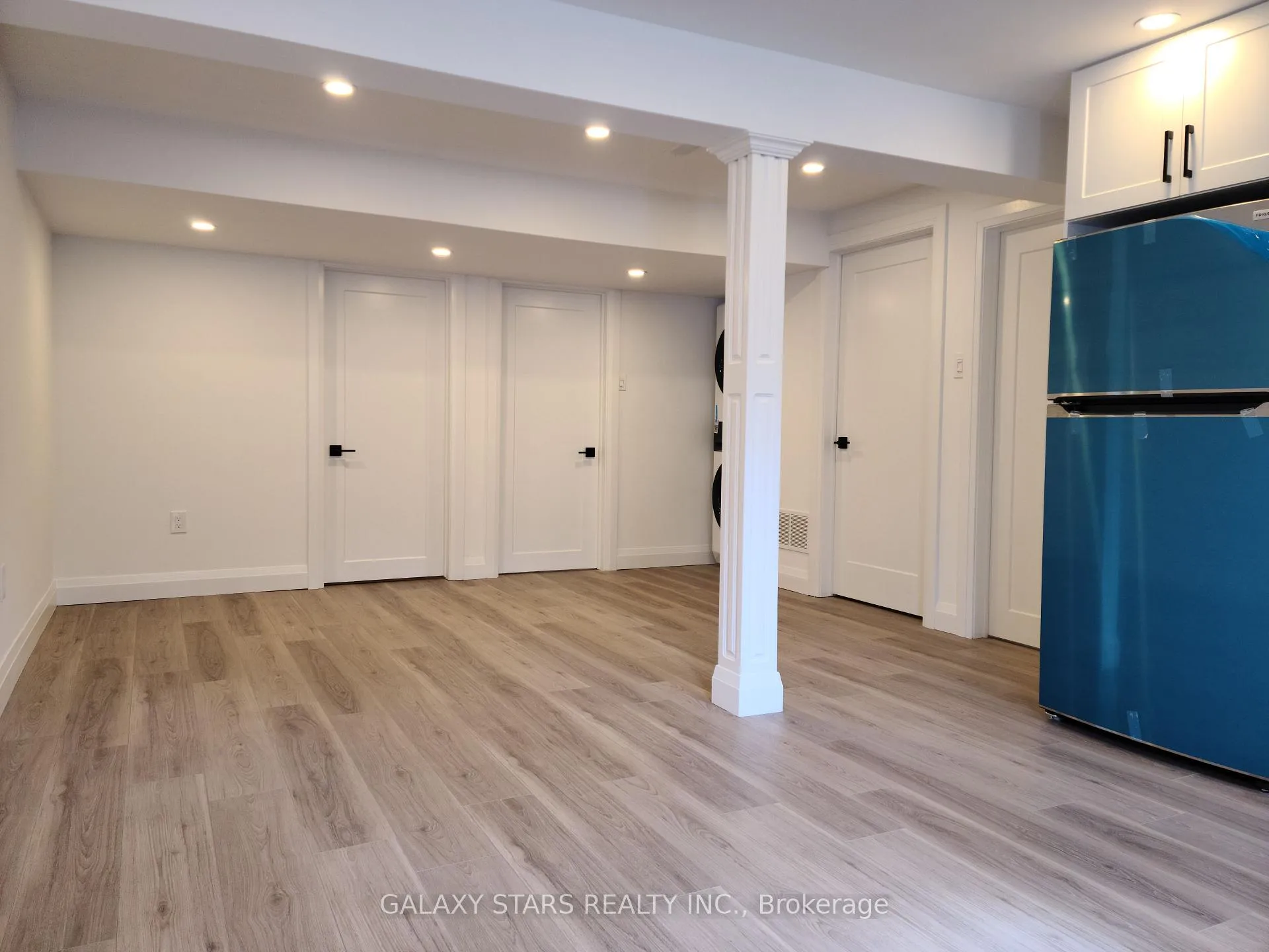 Photo 34 of Unit Bsmnt, 907 Oberland Drive, Oshawa, Pinecrest — HOMEH