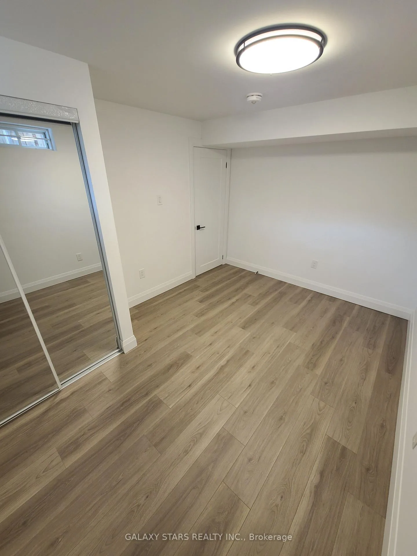 Photo 53 of Unit Bsmnt, 907 Oberland Drive, Oshawa, Pinecrest — HOMEH