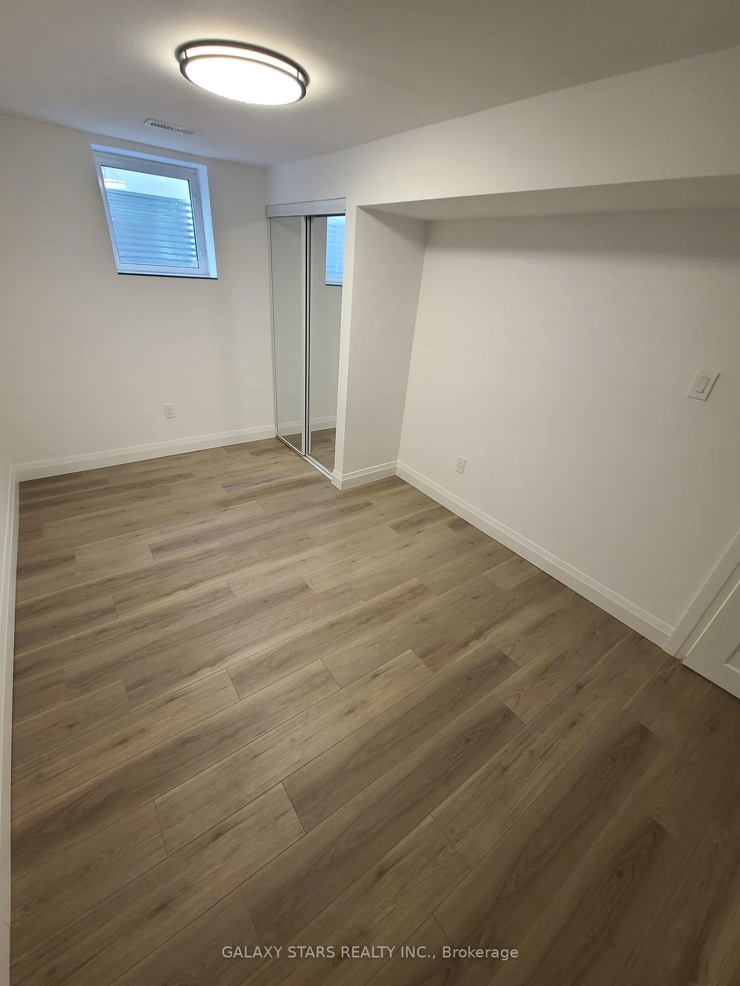 Photo 61 of Unit Bsmnt, 907 Oberland Drive, Oshawa, Pinecrest — HOMEH
