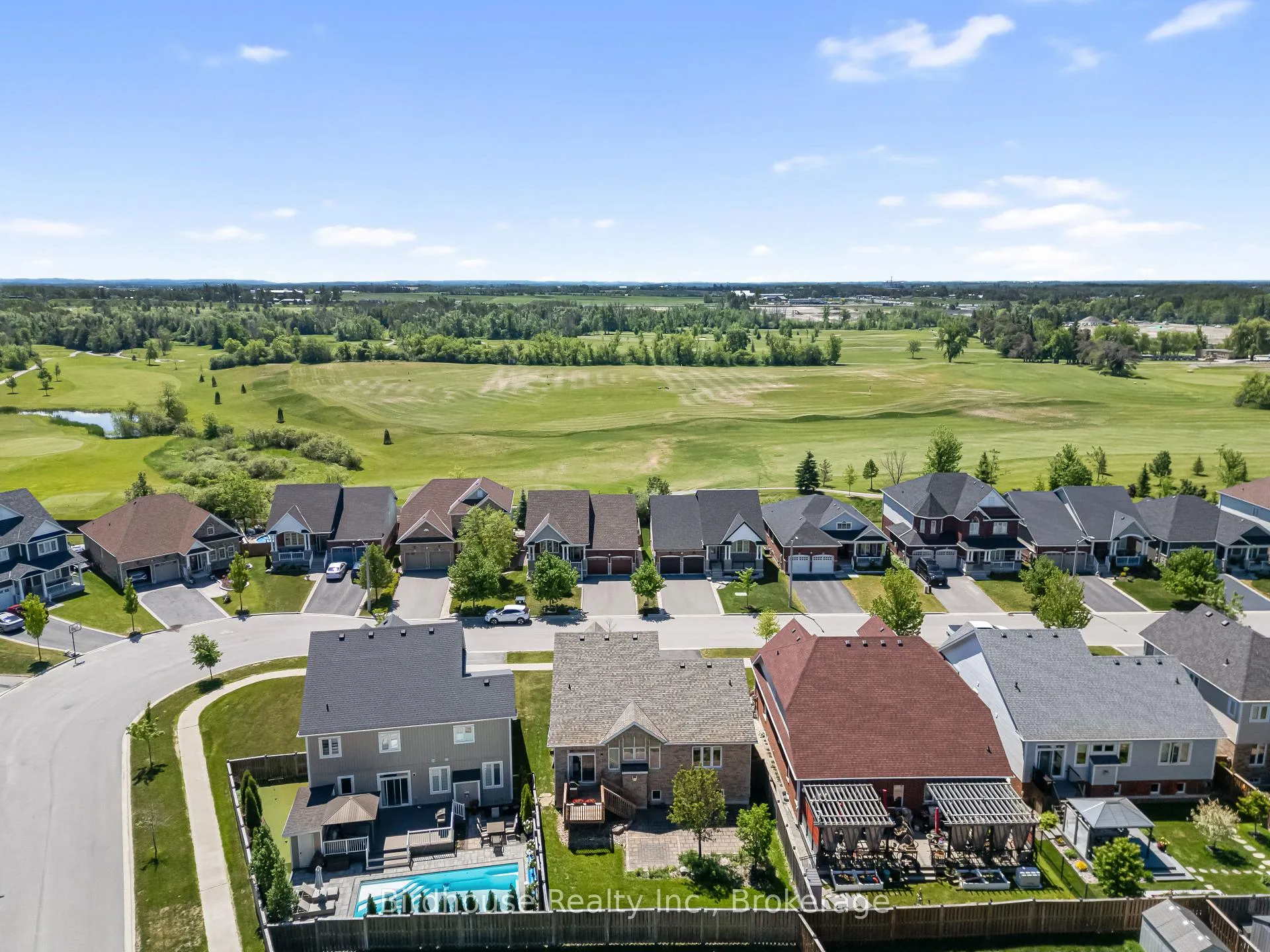 Photo 71 of 42 Logan Lane, Kawartha Lakes, Lindsay — HOMEH
