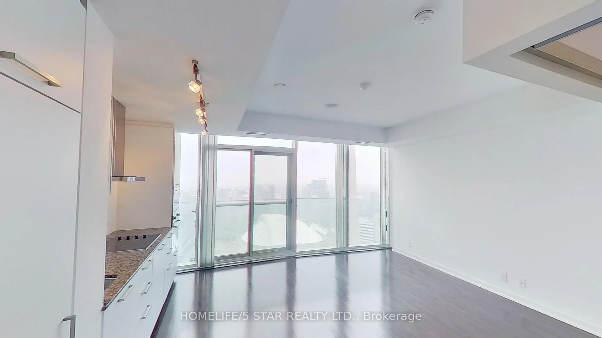 Photo 9 of Unit 5705, 12 York Street, Toronto, Waterfront Communities — HOMEH