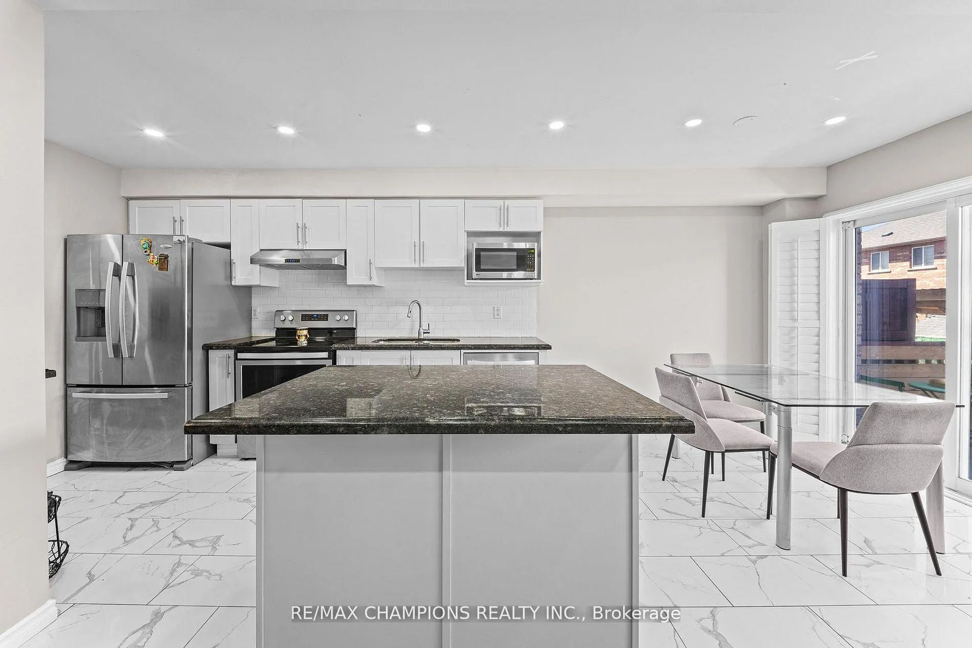 Photo 26 of 125 Tiller Trail, Brampton, Fletcher's Creek Village — HOMEH