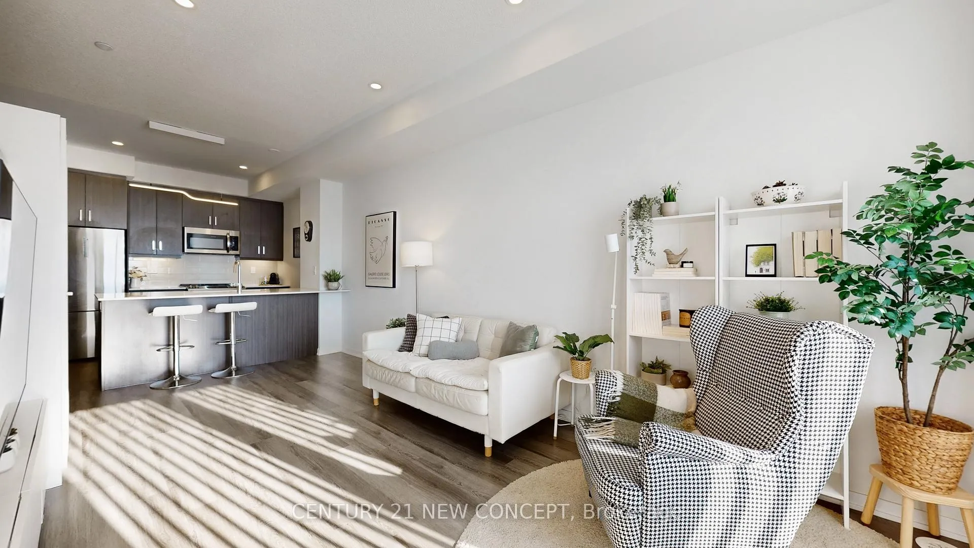 Photo 18 of Unit TH 284, 140 Honeycrisp Crescent, Vaughan, Vaughan Corporate Centre — HOMEH