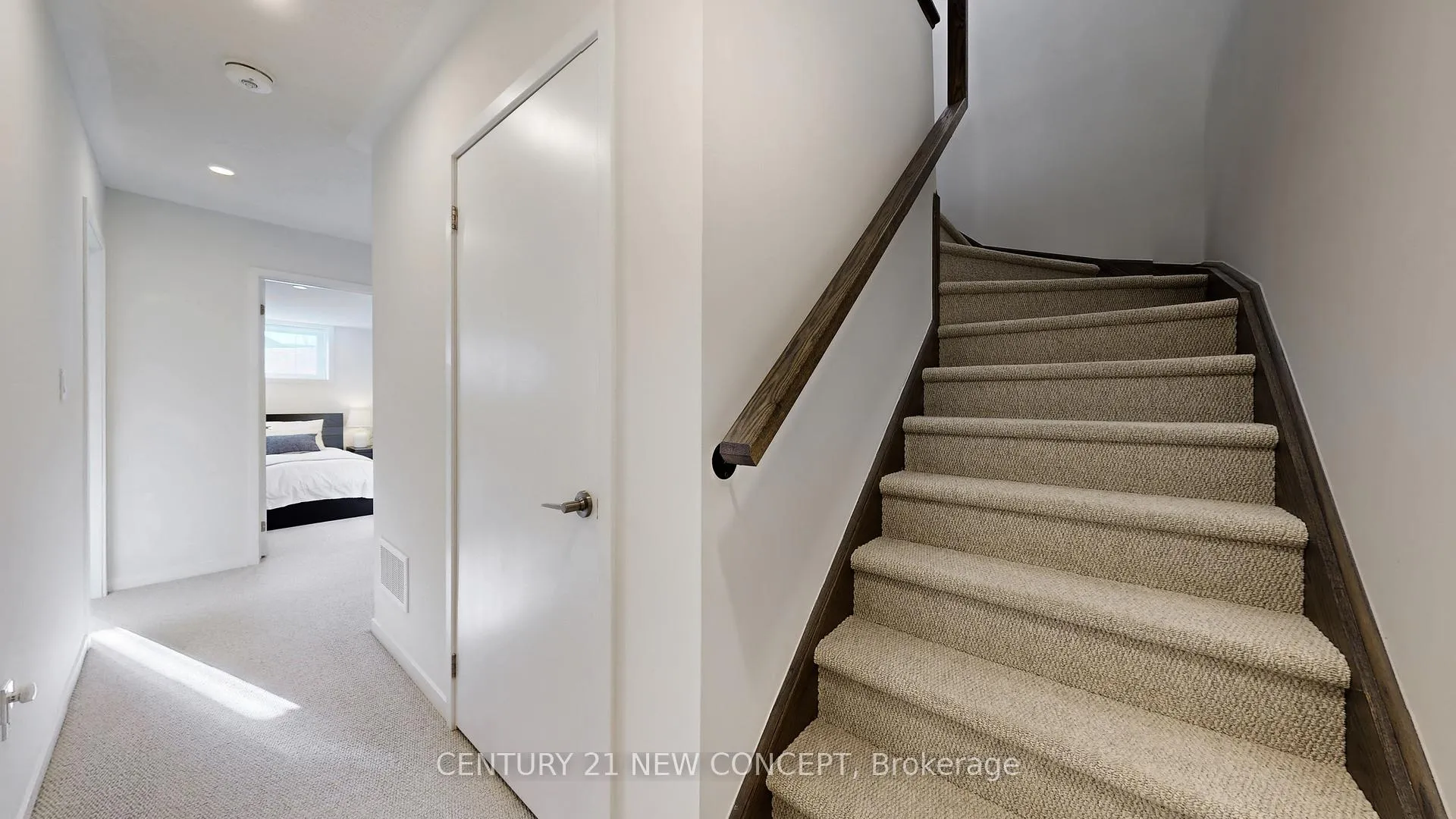 Photo 41 of Unit TH 284, 140 Honeycrisp Crescent, Vaughan, Vaughan Corporate Centre — HOMEH