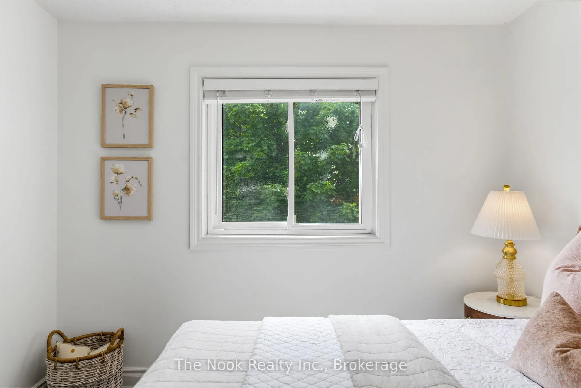 Photo 42 of 32 Pomeroy Street, Clarington, Bowmanville — HOMEH