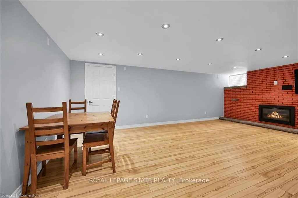Photo 6 of Unit B, 221 Gray Road, Hamilton, Riverdale — HOMEH