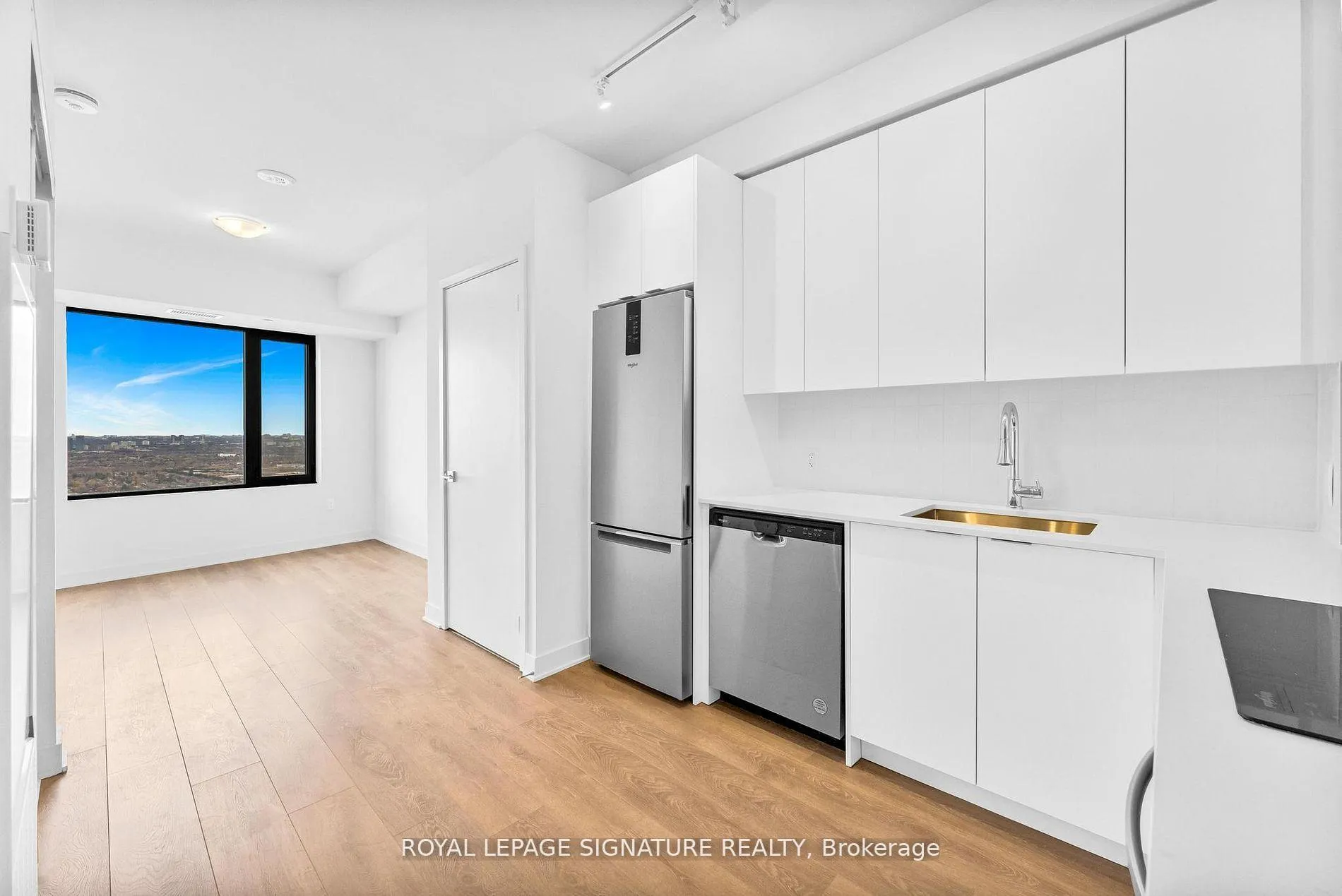 Photo 15 of Unit 4908, 2920 Highway 7 Road, Vaughan, Concord — HOMEH