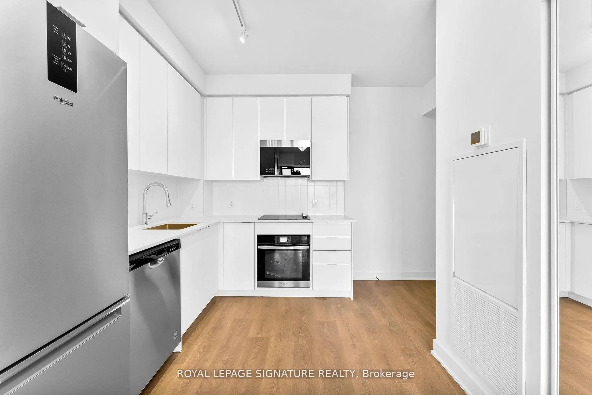 Photo 18 of Unit 4908, 2920 Highway 7 Road, Vaughan, Concord — HOMEH