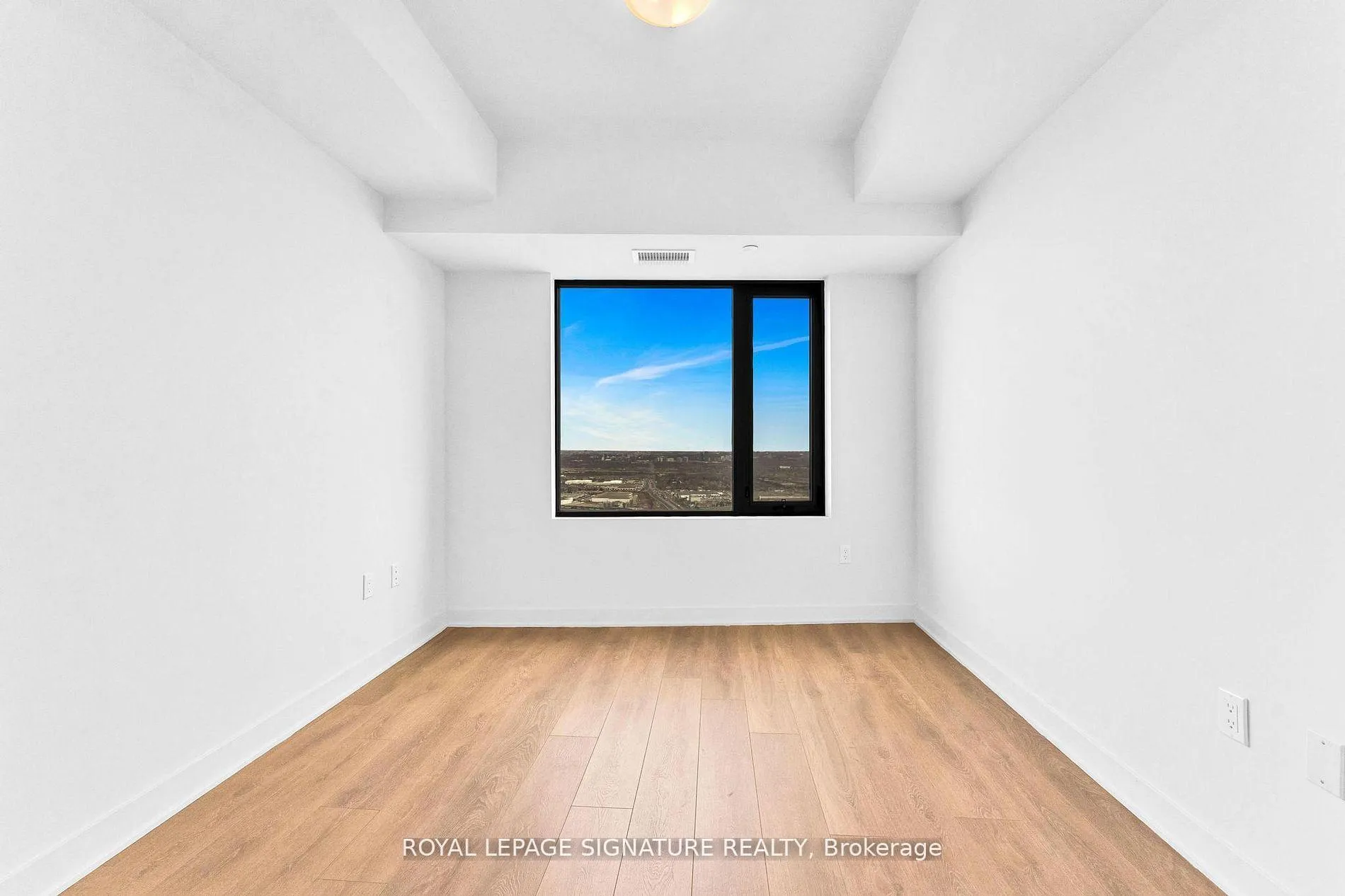Photo 21 of Unit 4908, 2920 Highway 7 Road, Vaughan, Concord — HOMEH