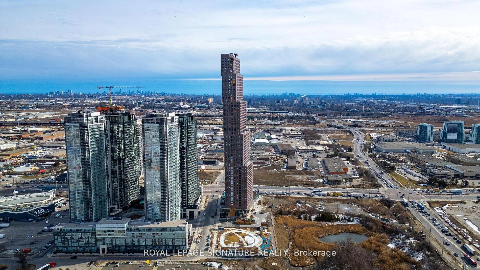 Photo 41 of Unit 4908, 2920 Highway 7 Road, Vaughan, Concord — HOMEH