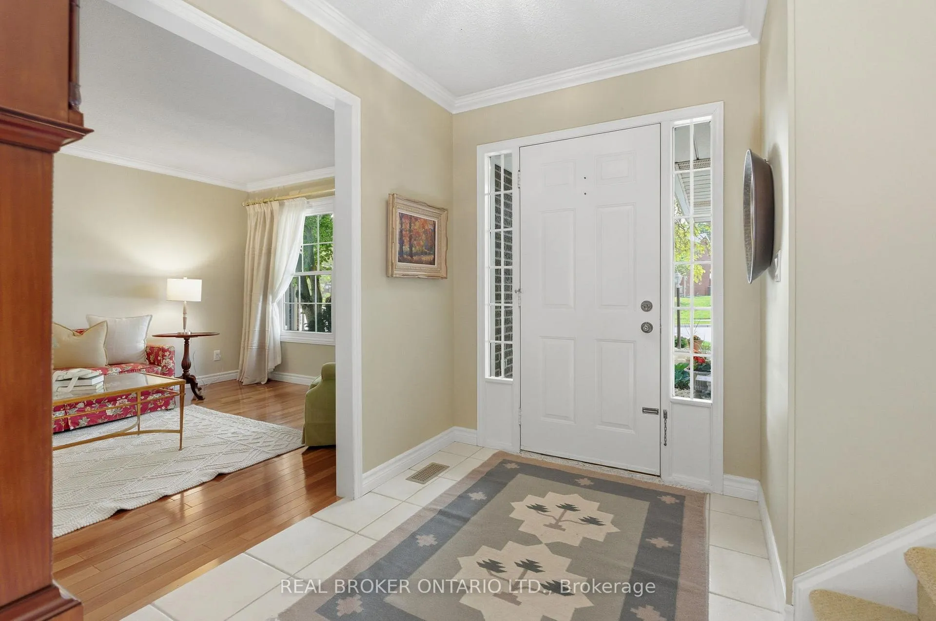 Photo 10 of 2241 Mansfield Drive, Burlington, Tyandaga — HOMEH