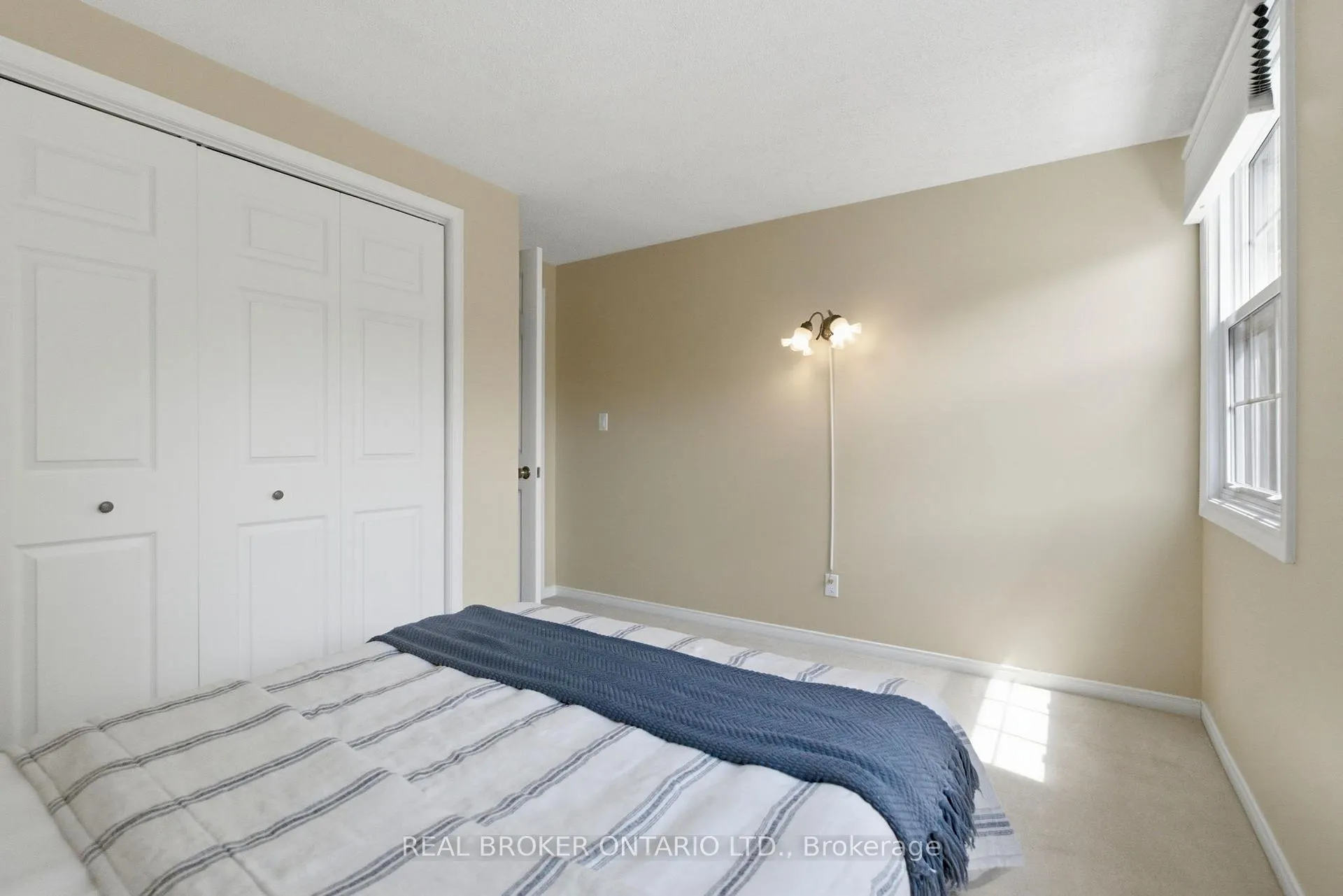 Photo 76 of 2241 Mansfield Drive, Burlington, Tyandaga — HOMEH