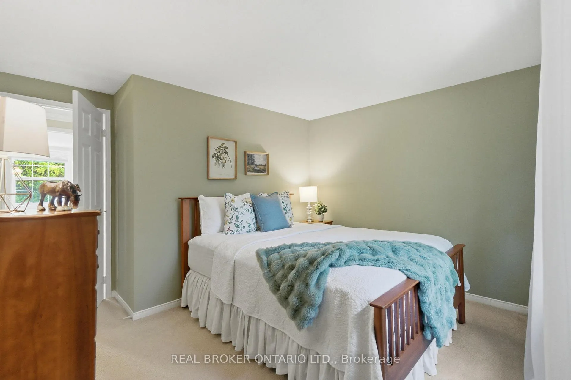 Photo 82 of 2241 Mansfield Drive, Burlington, Tyandaga — HOMEH